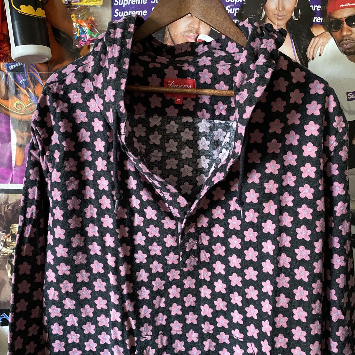 Supreme Supreme Hooded Flower Shirt Black 2015 Vintage Designer Size US XL / EU 56 / 4 - 3 Thumbnail