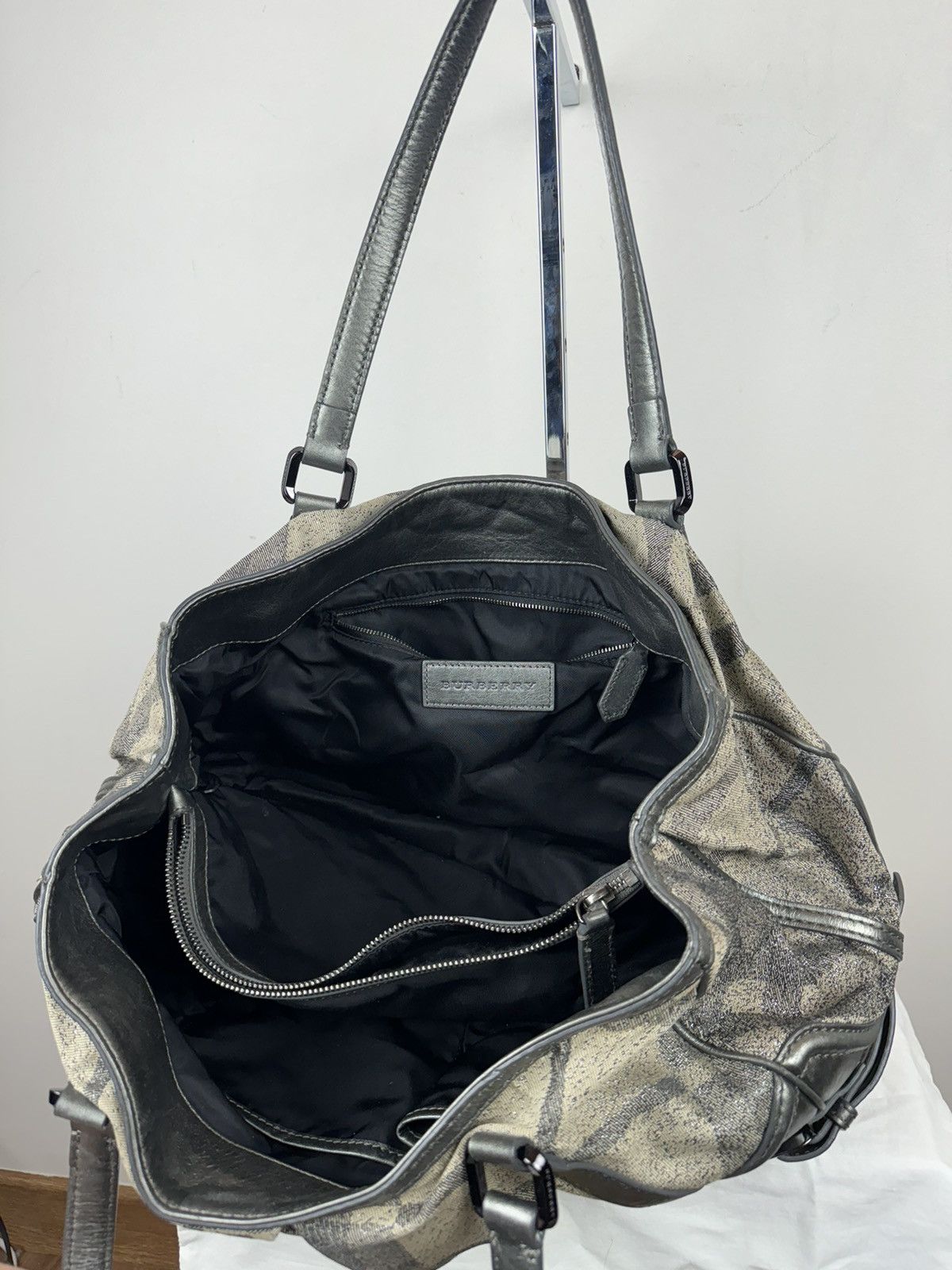 Burberry Leather shoulder bag Burberry original luxury casual item Size ONE SIZE - 4 Thumbnail