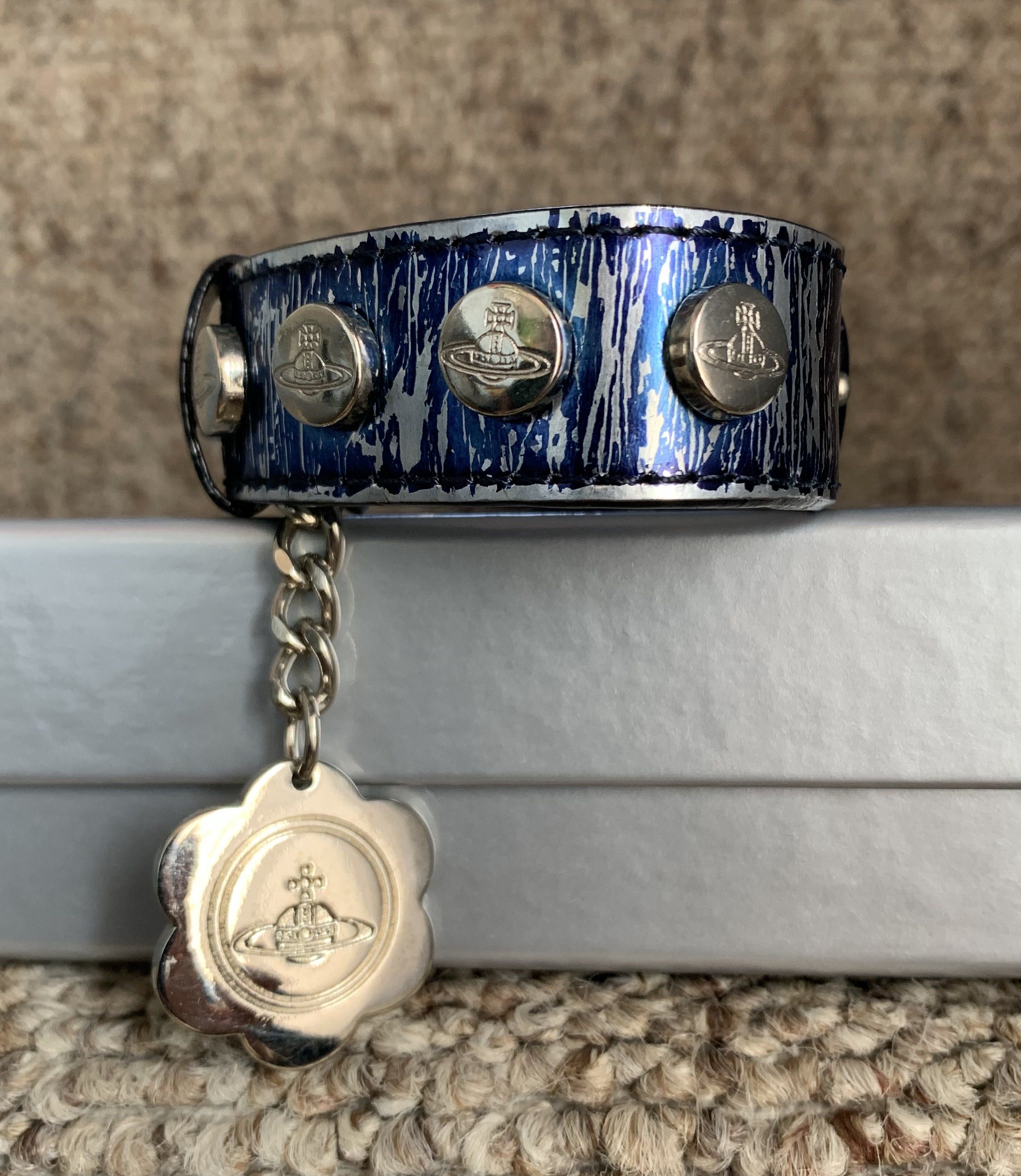 Vivienne Westwood S/S 2003 Vivenne Westwood Studded Leather Orb Bracelet Size ONE SIZE - 4 Thumbnail
