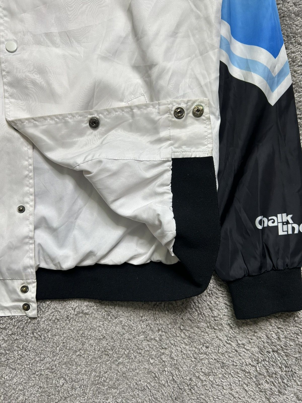 WWE Vintage WWE The Rock Fanimation Wrestling Chalk Line Jacket Size US L / EU 52-54 / 3 - 8 Thumbnail