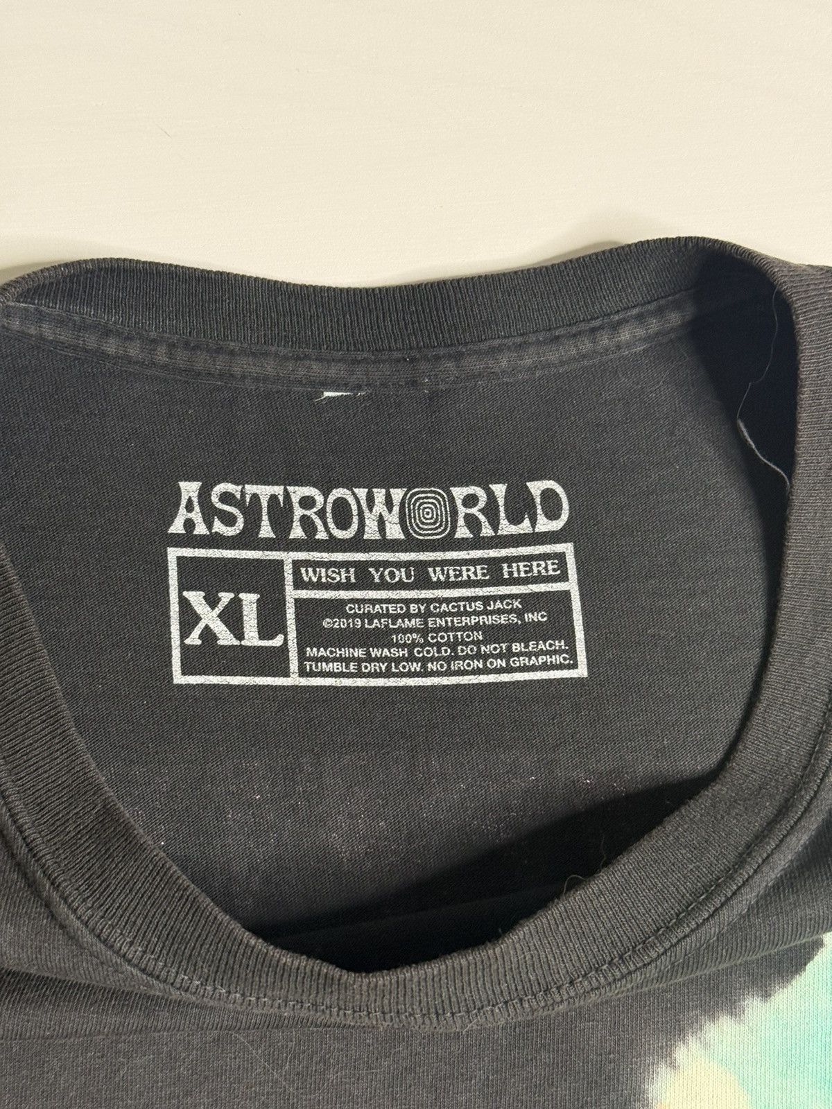 Travis Scott Travis Scott Astrofest 19' Tie-Dye Tee "Black" [XL] PREOWNED Size US XL / EU 56 / 4 - 4 Thumbnail