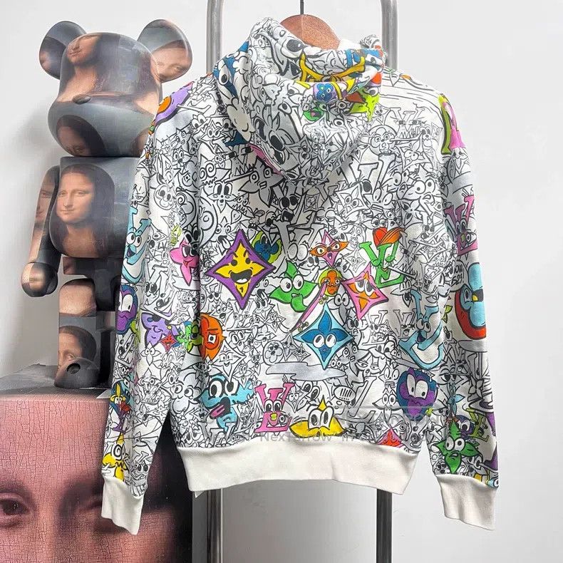 Louis Vuitton Louis Vuitton Cartoon Full Print Hoodie Size US M / EU 48-50 / 2 - 2 Thumbnail