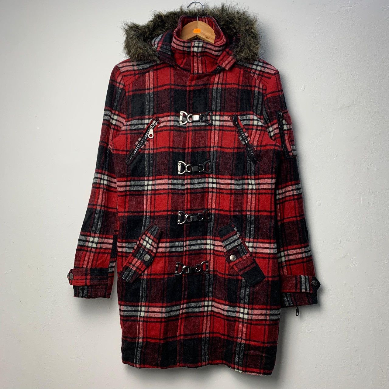 In The Attic "In The Attic" Red Tartan Hooded Wool Duffle Coat Size US M / EU 48-50 / 2 - 1 Thumbnail