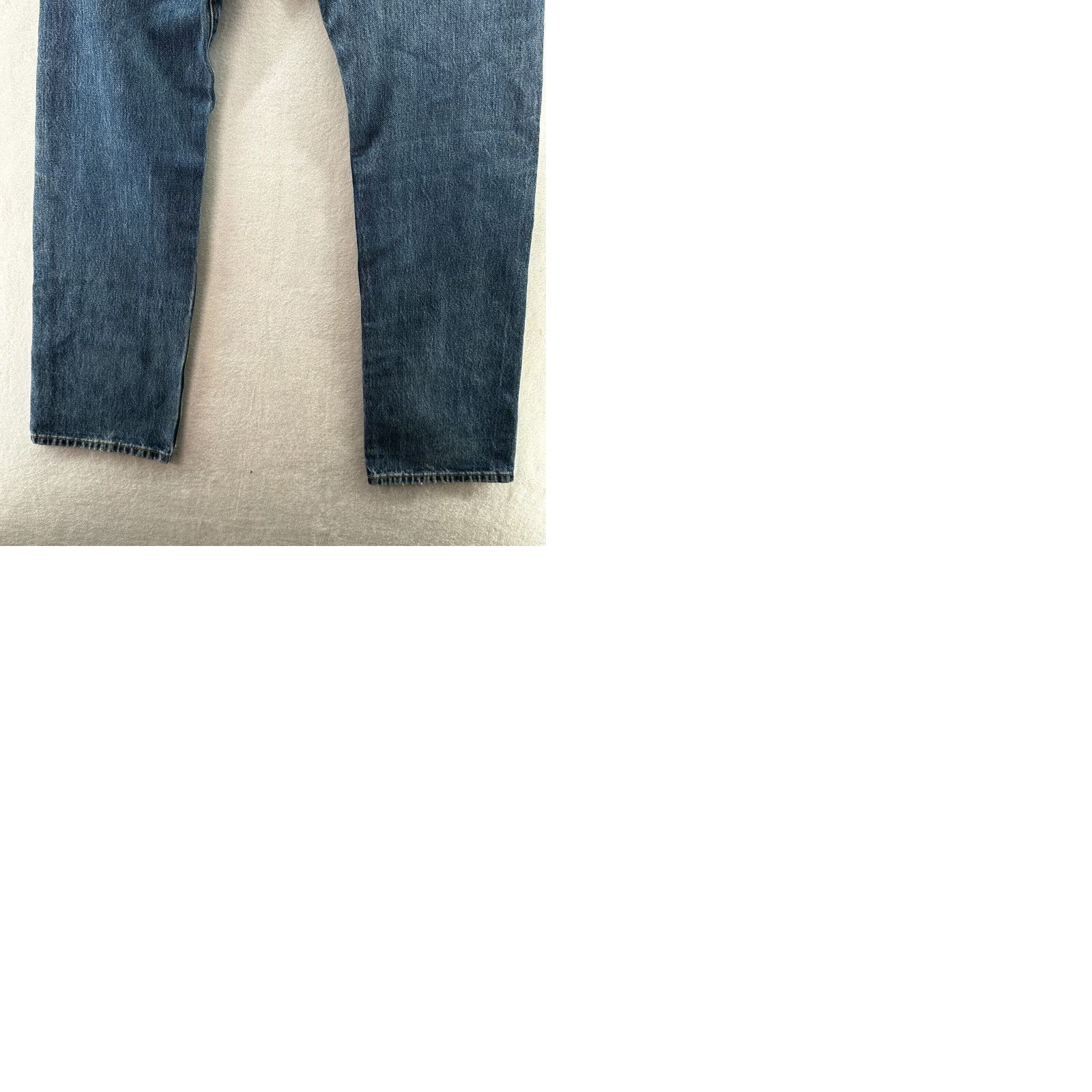 Levi's VINTAGE Levi's 501 Jeans Button Fly Denim Blue Straight Leg 34x32 Men Regular Belt Loops Leather Logo USA 501 Series Size US 34 / EU 50 - 10 Thumbnail