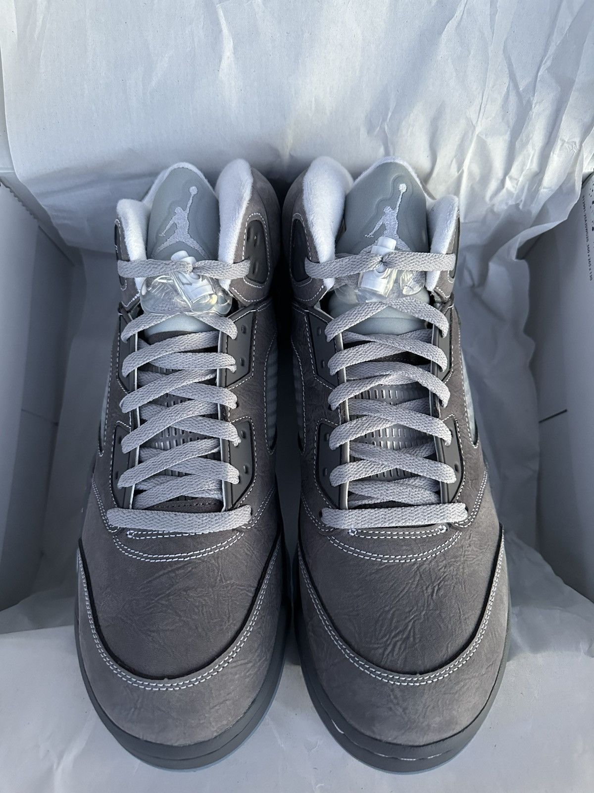 Jordan Brand Jordan Retro 5 Wolf Grey Size 11 MEN Size US 10 / EU 43 - 1 Thumbnail