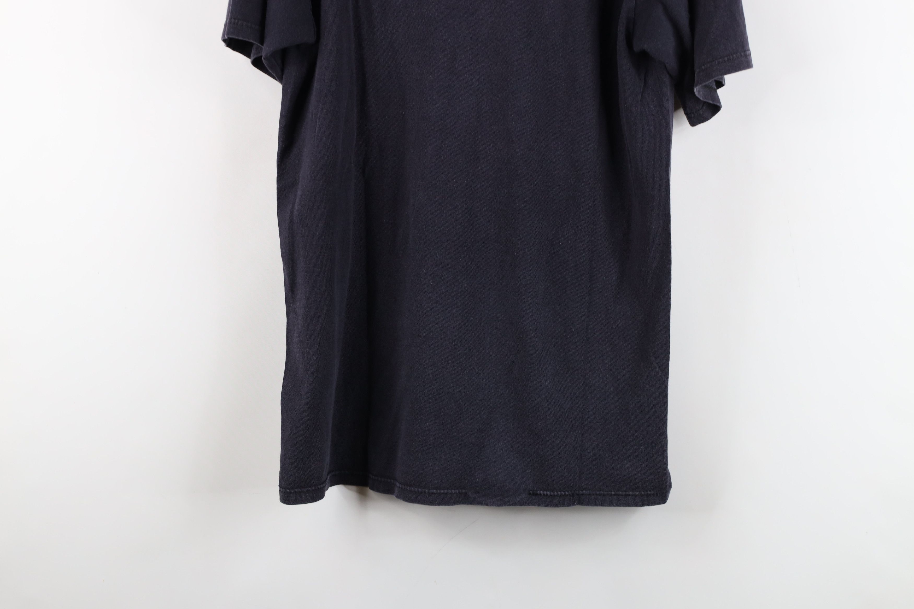 Disney × Vintage Vintage 80s 90s Disney Mickey Mouse Big Logo T-Shirt USA Size US S / EU 44-46 / 1 - 13 Thumbnail