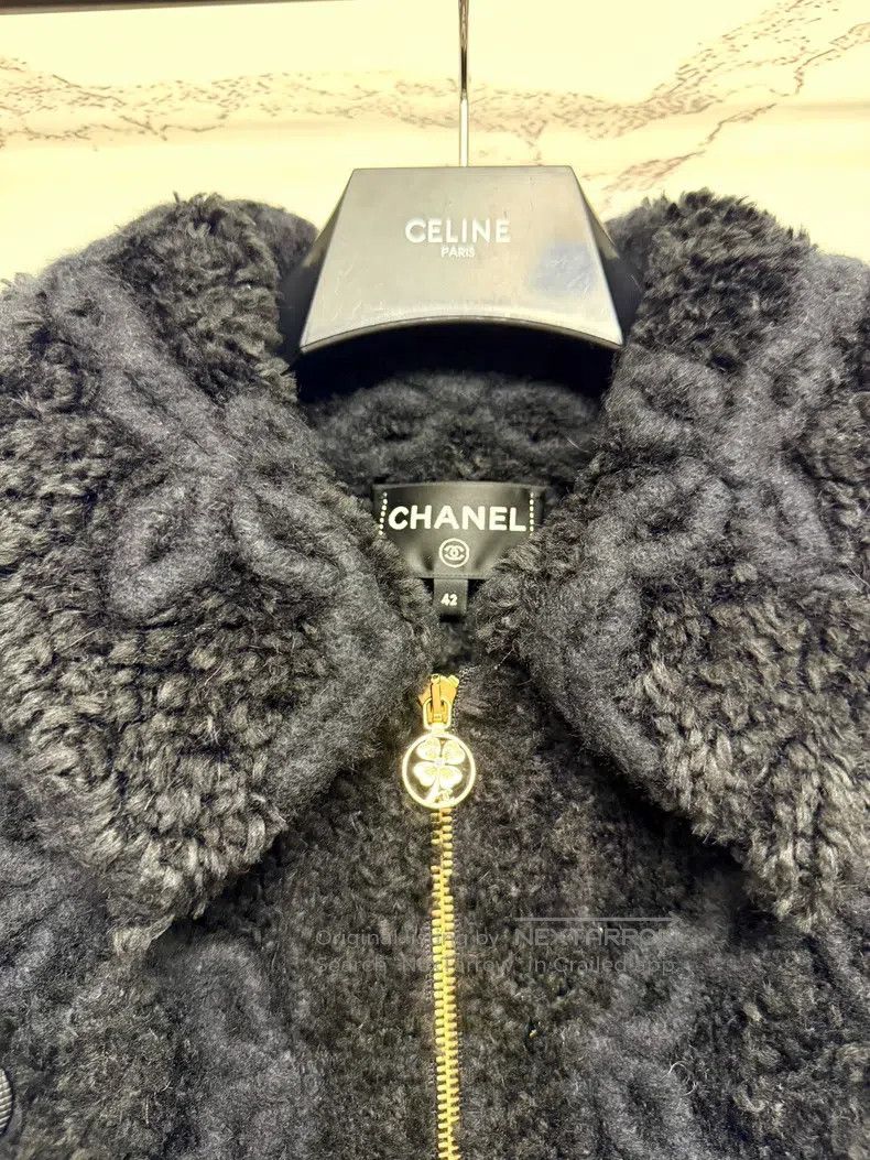 Chanel Chanel Teddy wool coat Size US XS / EU 42 / 0 - 2 Thumbnail