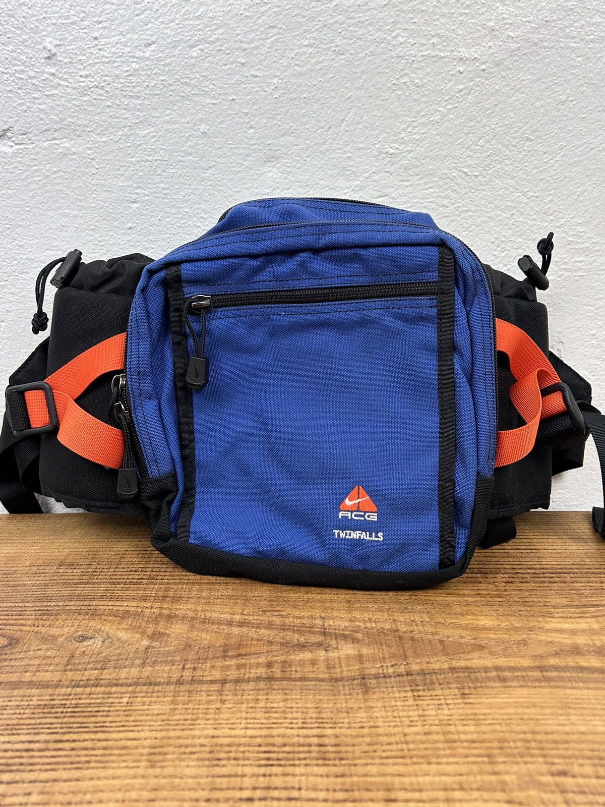 Nike fanny pack vintage deals