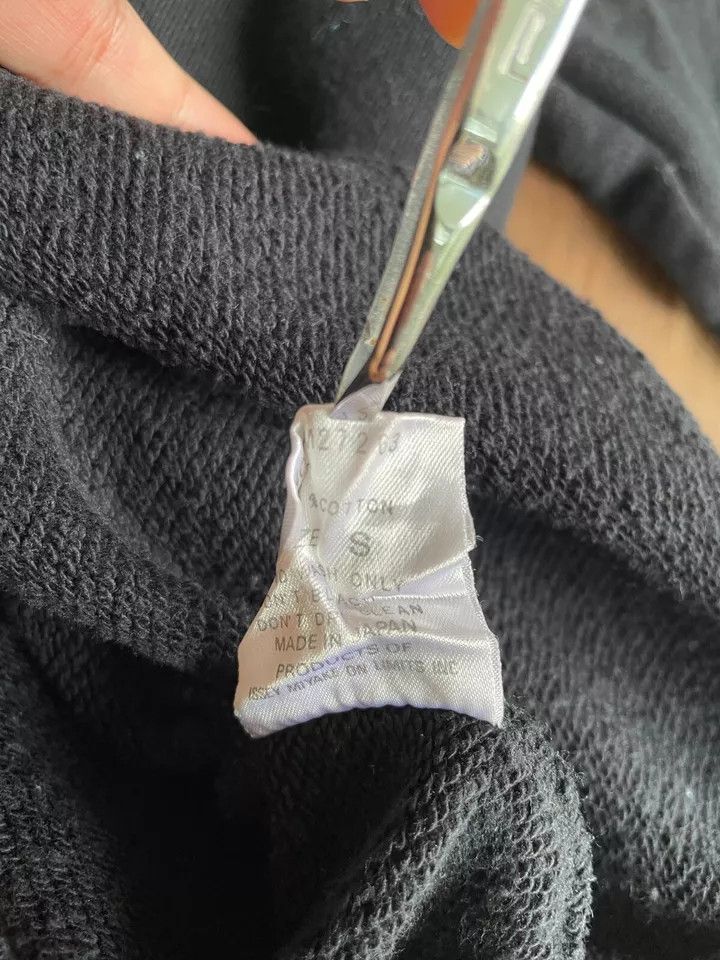 Issey Miyake Issey Miyake Sleeve Logo Jumper Brush Tag Size US S / EU 44-46 / 1 - 7 Thumbnail