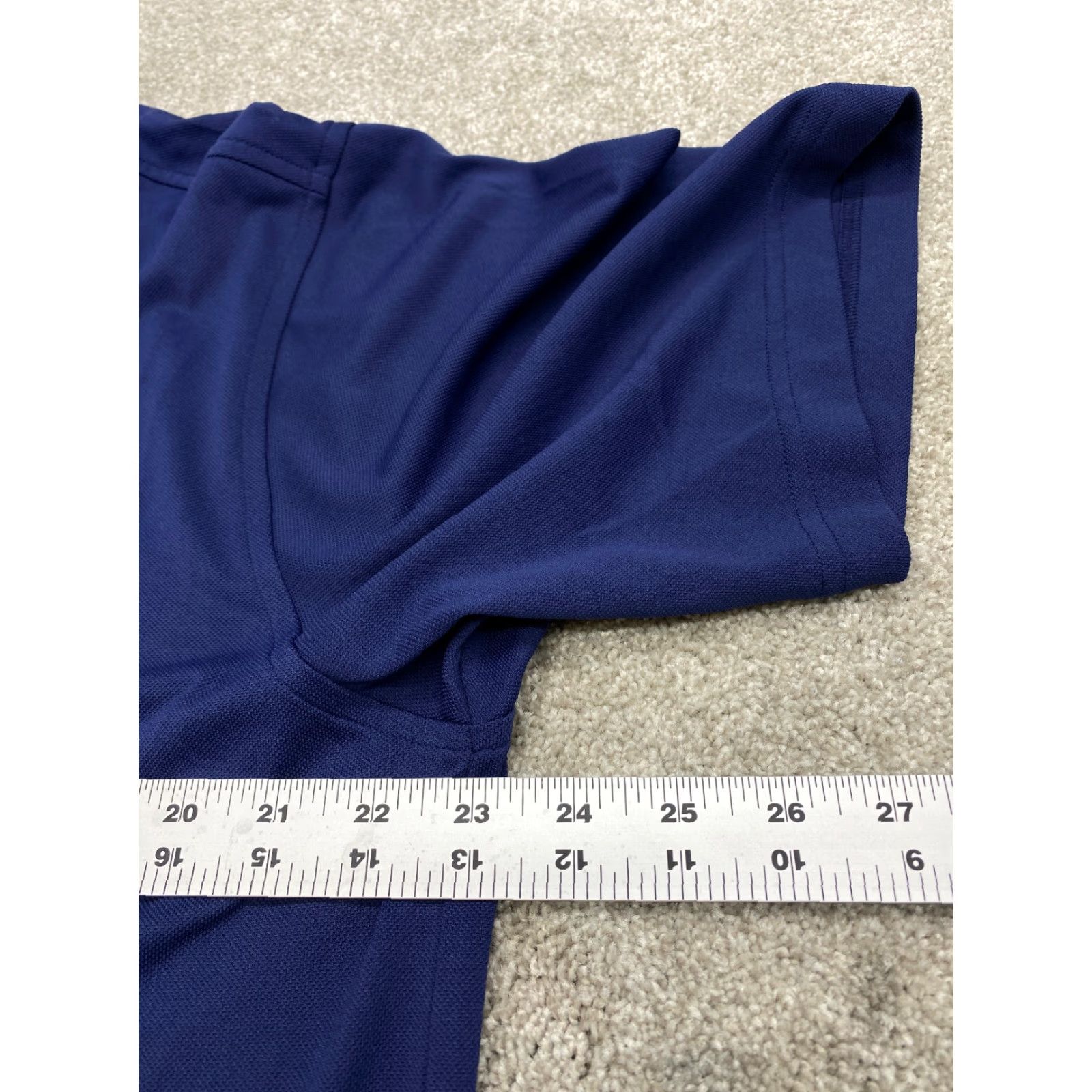 Vintage Donald Ross Polo Shirt Men’s Medium Blue Short Sleeve 6441 Polo Shirt Golf Shirt Men Blue Short Sleeve 6441 Size US M / EU 48-50 / 2 - 5 Thumbnail