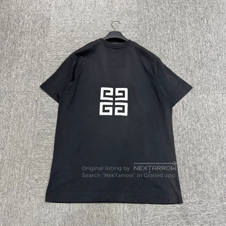 Givenchy Givenchy Embroidered Letter Logo Short Sleeve Size US L / EU 52-54 / 3 - 6 Thumbnail