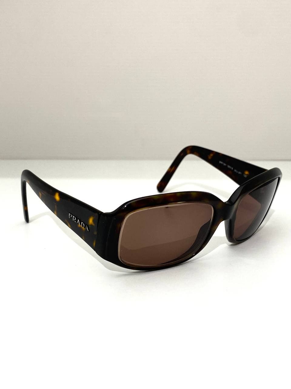 Prada Prada Logo Retro Chunky SPR 12H Sunglasses Vintage Y2K Size ONE SIZE - 2 Thumbnail