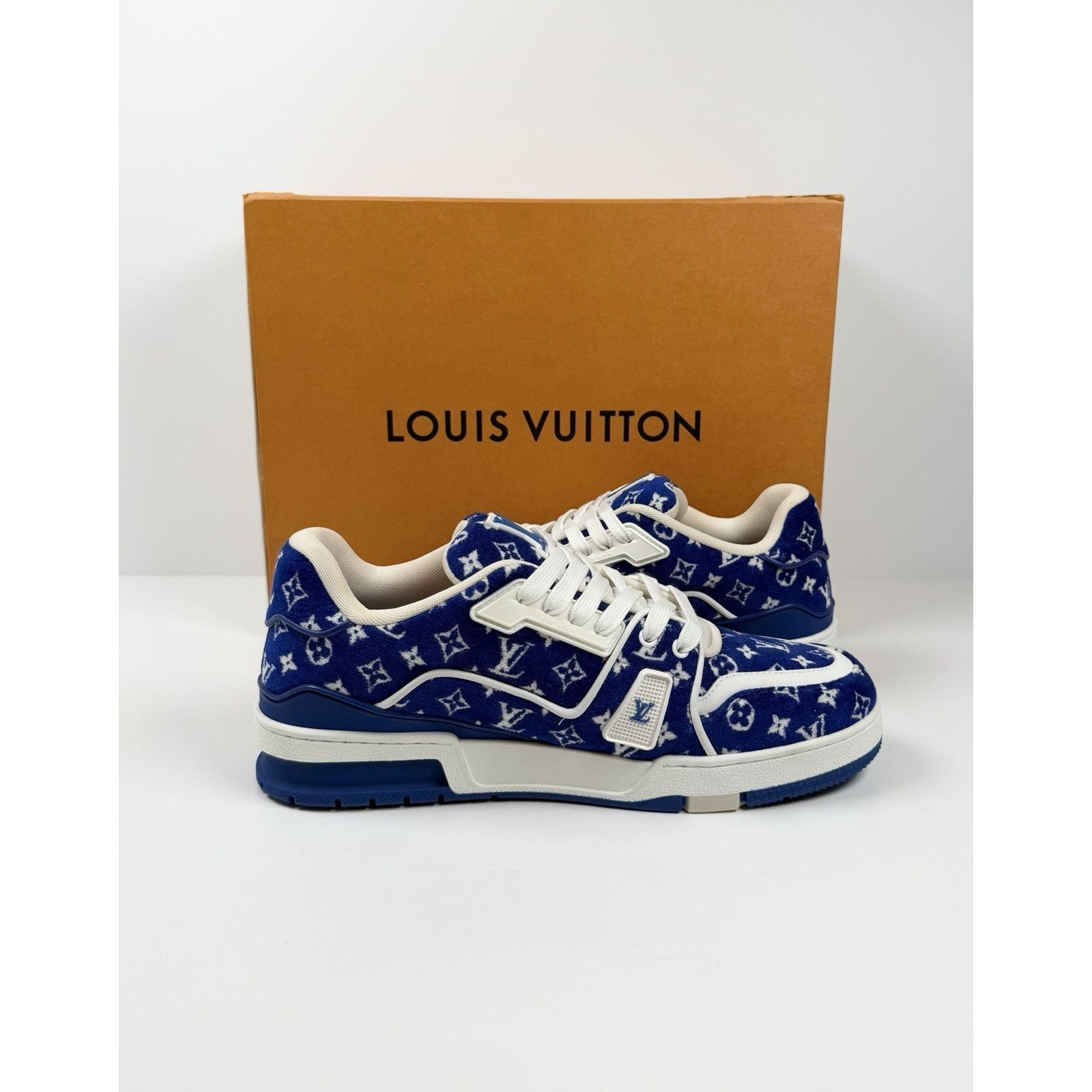 Louis Vuitton Size 8UK/9US - Louis Vuitton Monogram Textile Trainer NEW Size US 9 / EU 42 - 5 Thumbnail