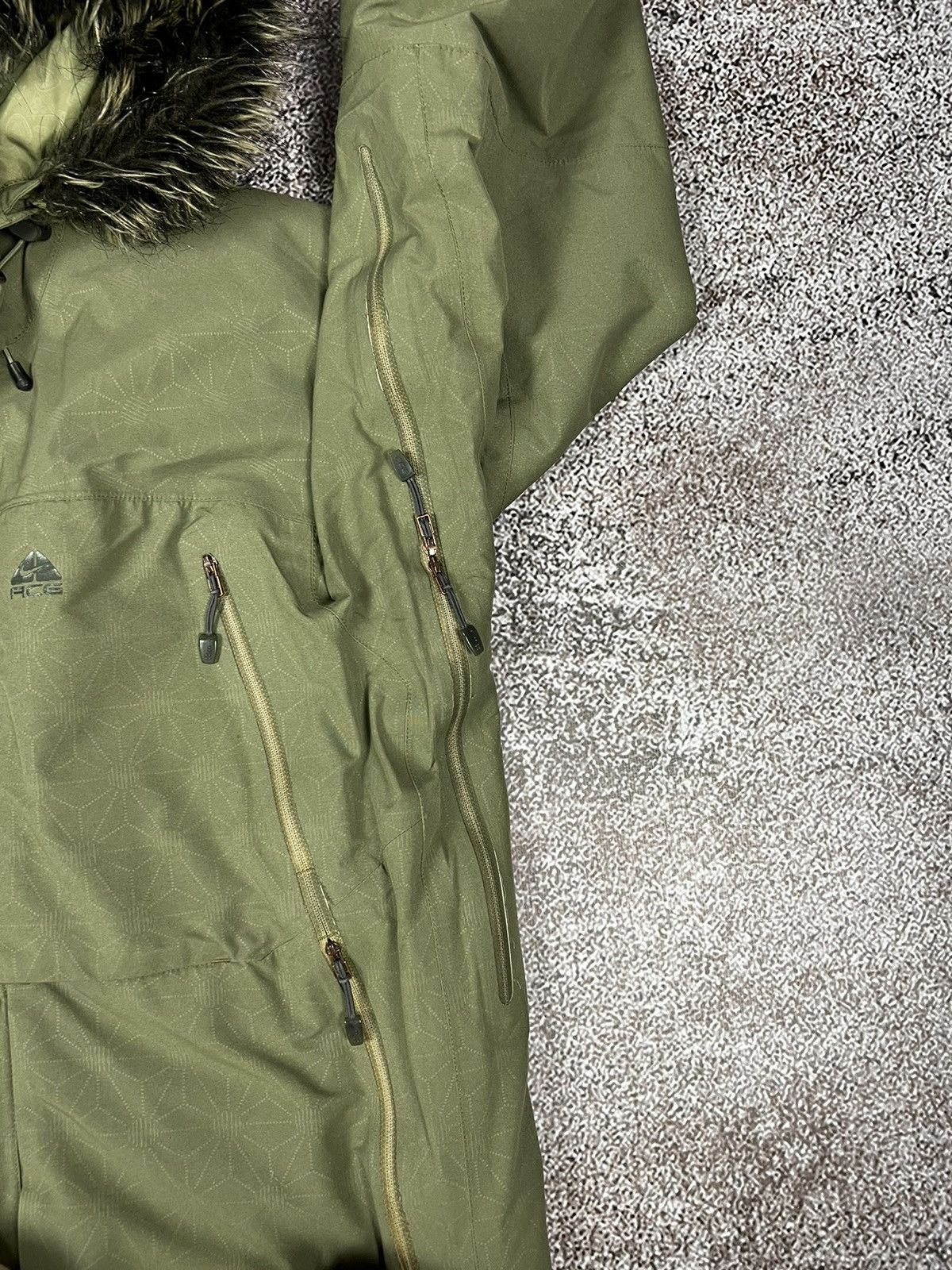 Nike ACG Gore-Tex Winter Military vintage Faux Fur jacket