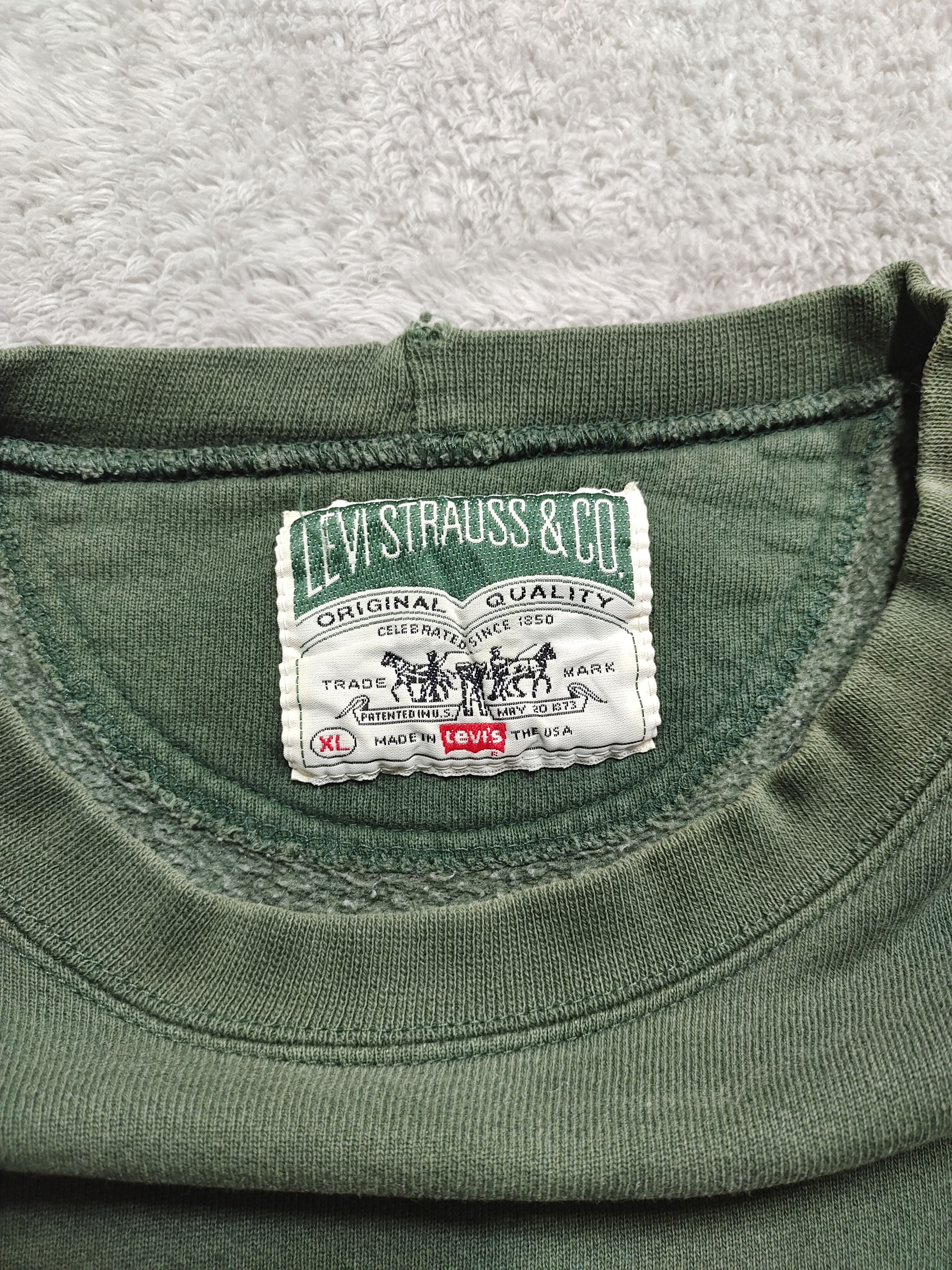Levi's Vintage Clothing × Vintage VINTAGE DISTRESSED LEVI STRAUSS & CO GREEN SWEATSHIRT Size US XL / EU 56 / 4 - 8 Thumbnail
