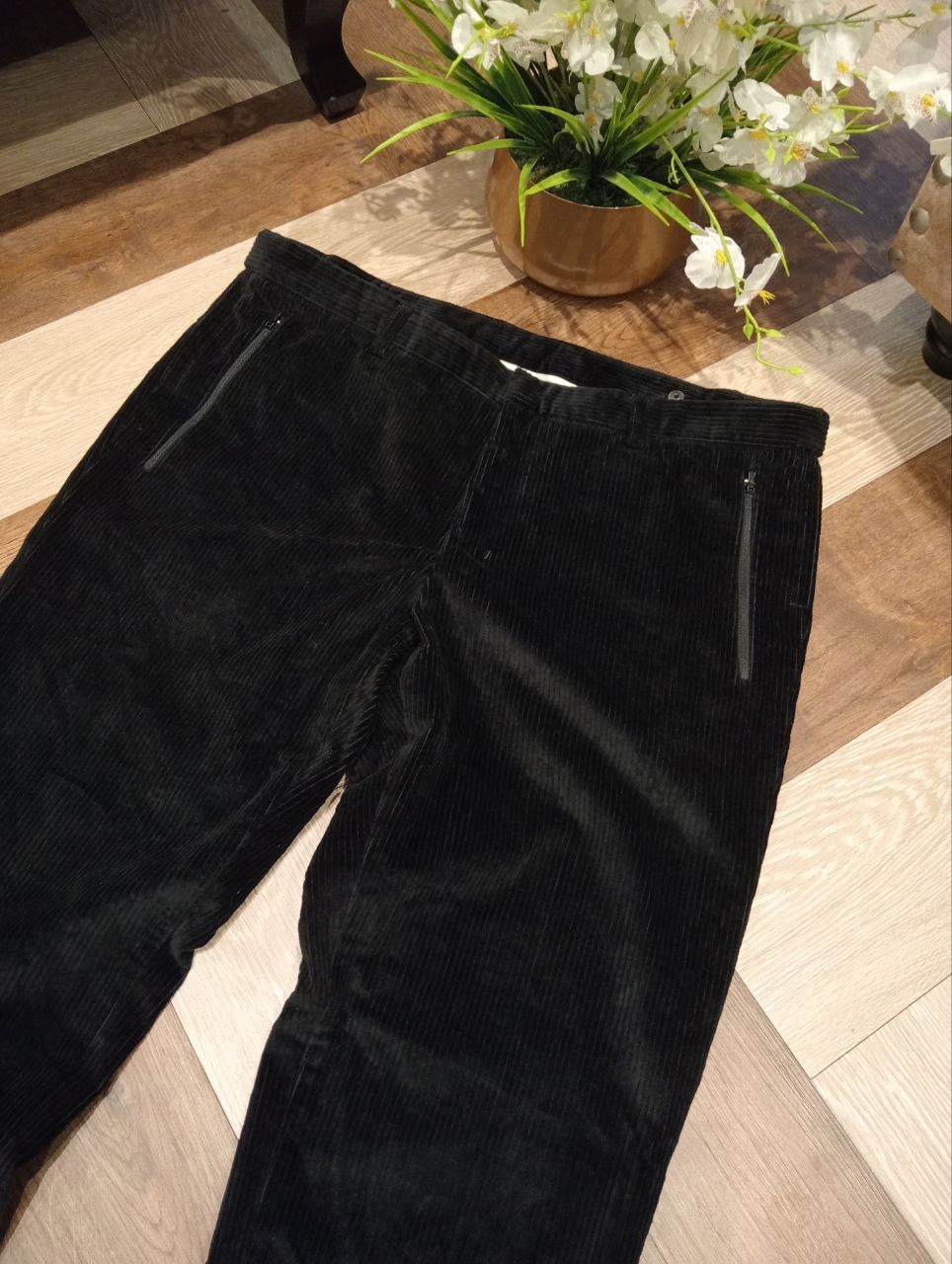 Emporio Armani EMPORIO ARMANI MATT LINE ADJUSTABLE WAIST CORDUROY PANTS Size US 36 / EU 52 - 5 Thumbnail