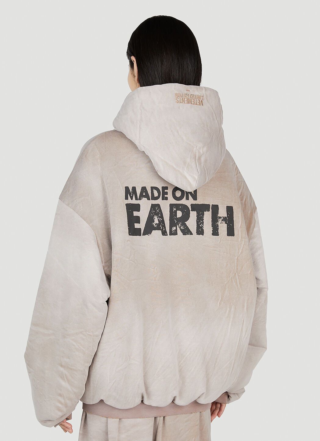Vetements Faded Beige Made on Earth Hooded Bomber Jacket Size XS / US 0-2 / IT 36-38 - 4 Thumbnail