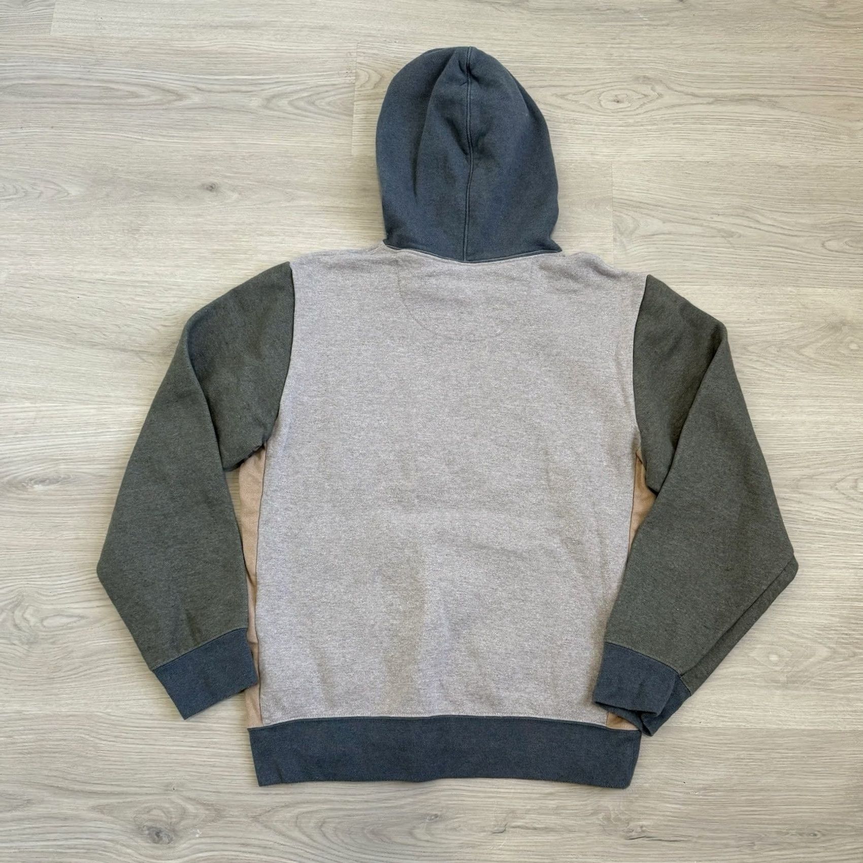 Patagonia Patagonia Hoodie Mens Pullover Hooded Fleece Logo P-6 Label Uprisal Gray Size S Coat Sweatshirt Patchwork Crew Neck Outdoor Fall Winter STY39621 Size US S / EU 44-46 / 1 - 6 Thumbnail