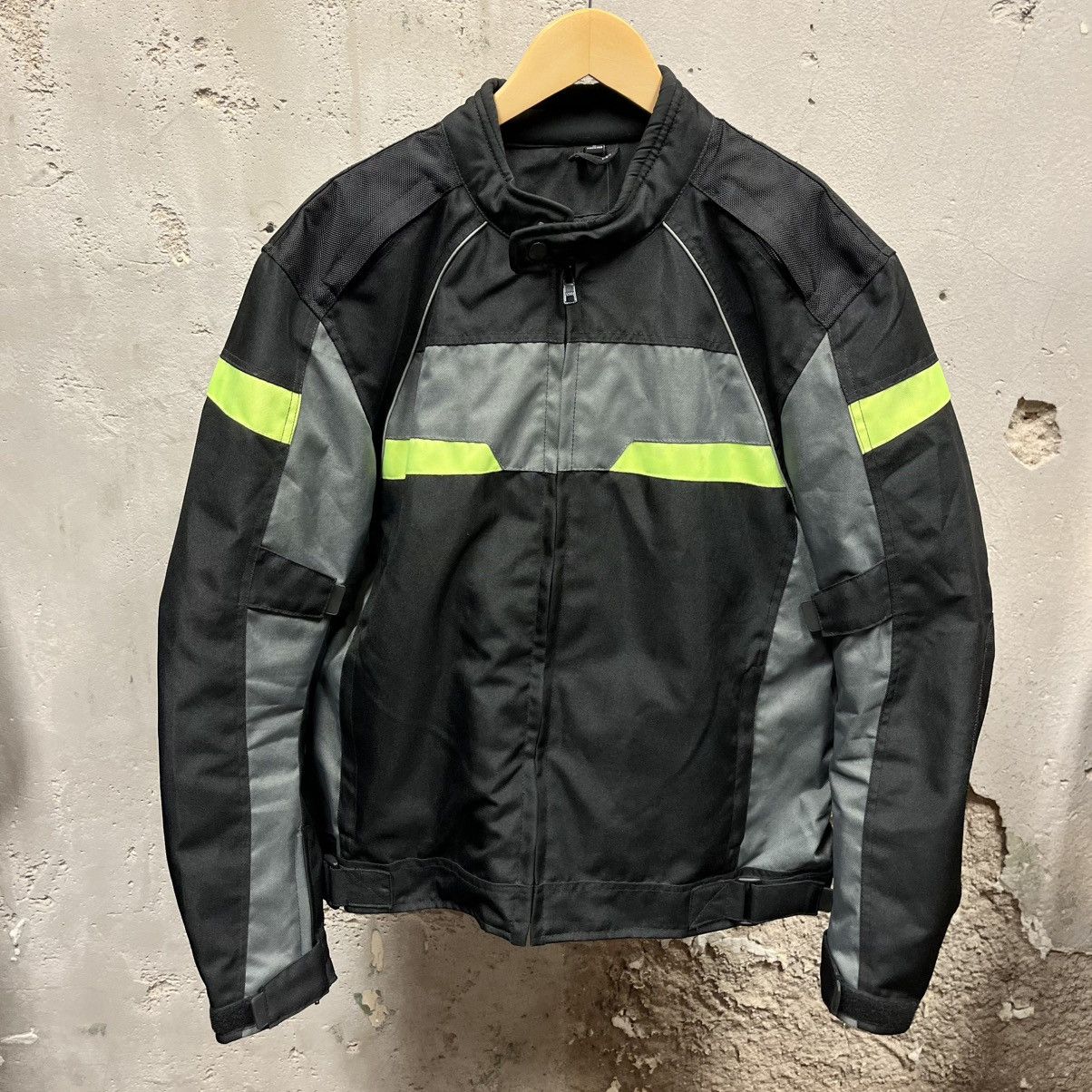 Other Black & Neon Green Colorblock Zip Riding Motorcycle Jacket Size US L / EU 52-54 / 3 - 1 Thumbnail