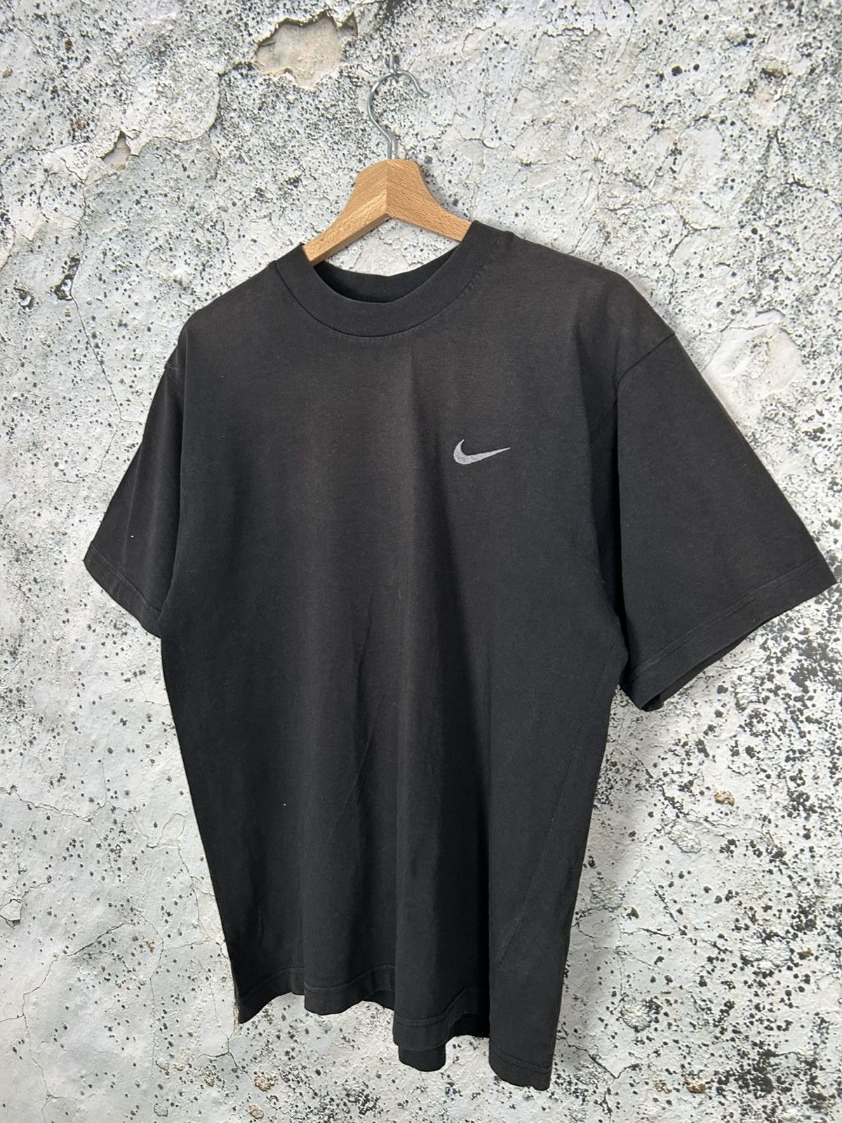 Nike Vintage Nike Swoosh Tee 90s Streetwear Sport Hype Size US S / EU 44-46 / 1 - 2 Thumbnail