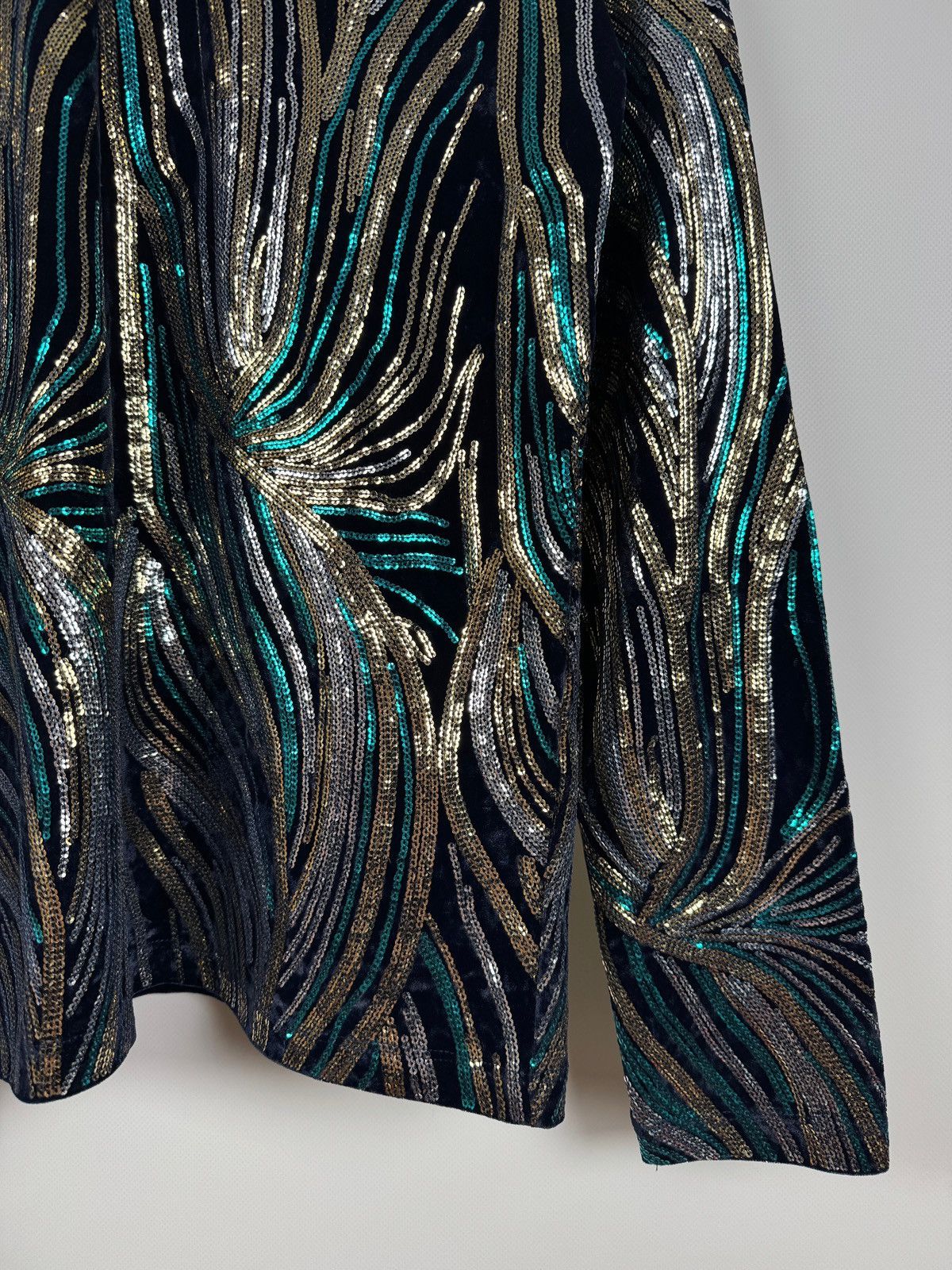 Dries Van Noten Dries Van Noten Sequin Velvet High Neck Top Size M / US 6-8 / IT 42-44 - 9 Thumbnail