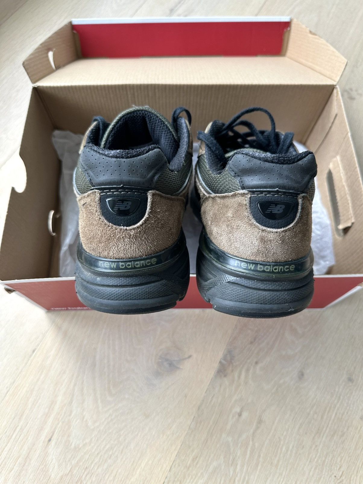 New Balance New Balance 990v4 Military Green UK10 Size US 10.5 / EU 43-44 - 10 Thumbnail