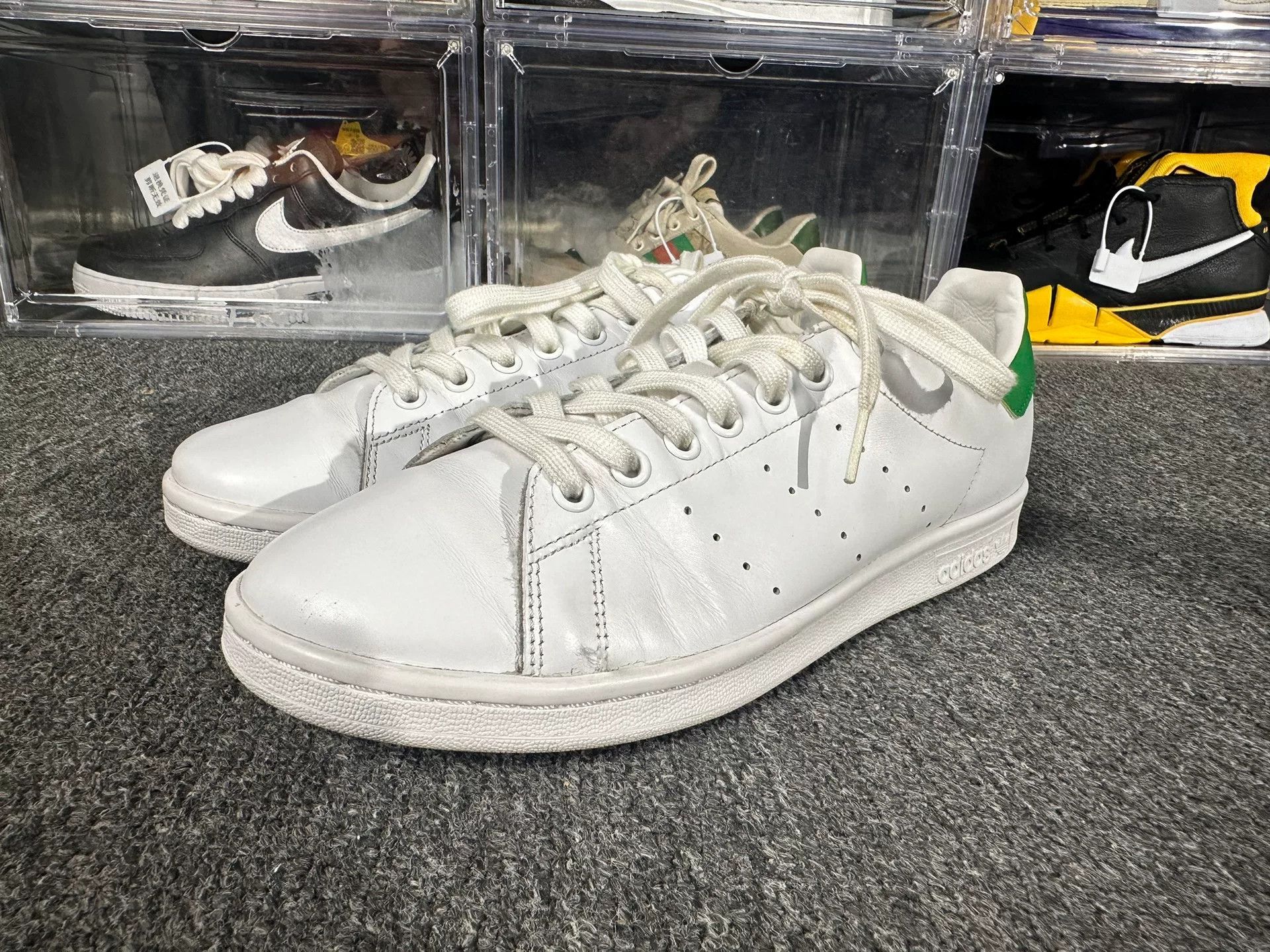 Adidas Adidas Green Lowtop Sneakers 9 Men Size US 9 / EU 42 - 1 Thumbnail