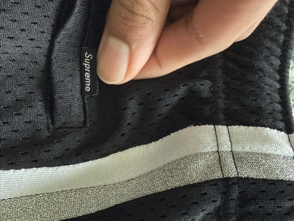 Supreme Supreme SS25 authentic all star shorts size large Size US 36 / EU 52 - 6 Thumbnail