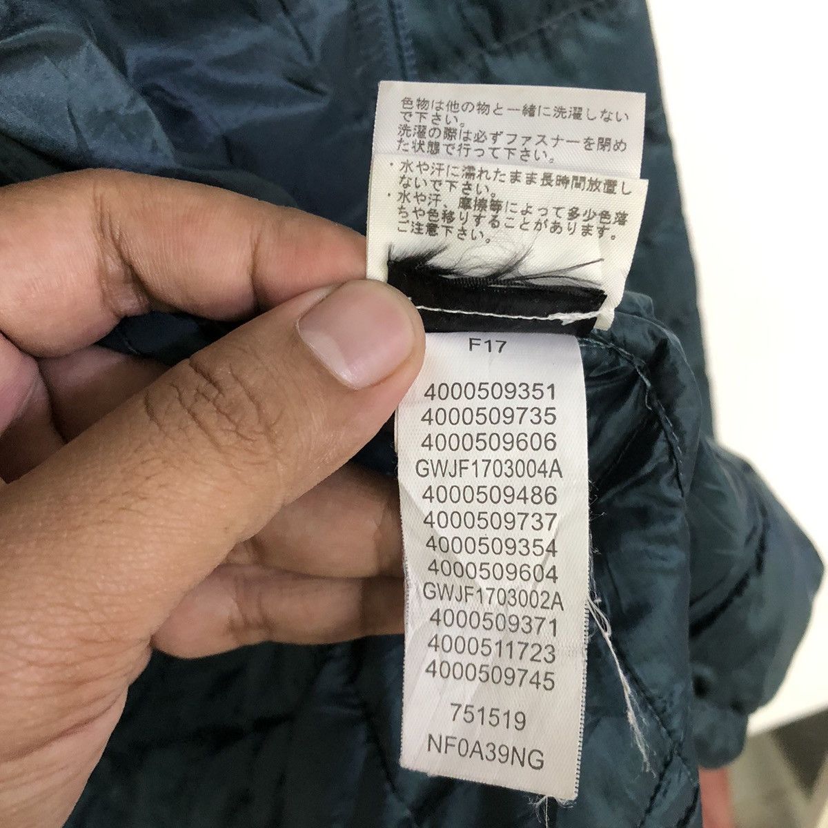 The North Face The North Face Thermoball Puffer Men Light Jacket Size US M / EU 48-50 / 2 - 22 Thumbnail