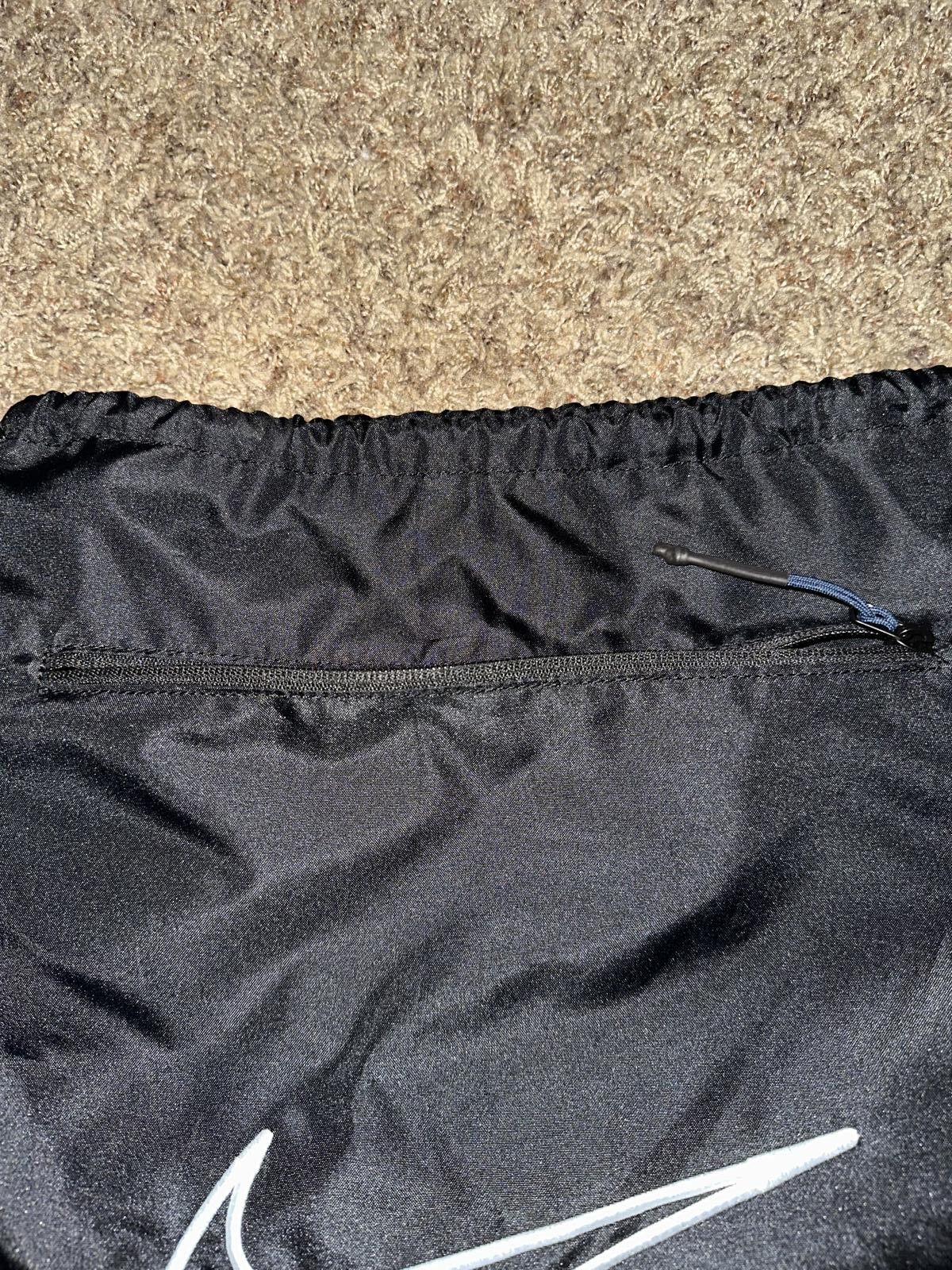 Nike Nike Elite Drawstring Gym Sack Black/White Sample Size ONE SIZE - 3 Thumbnail
