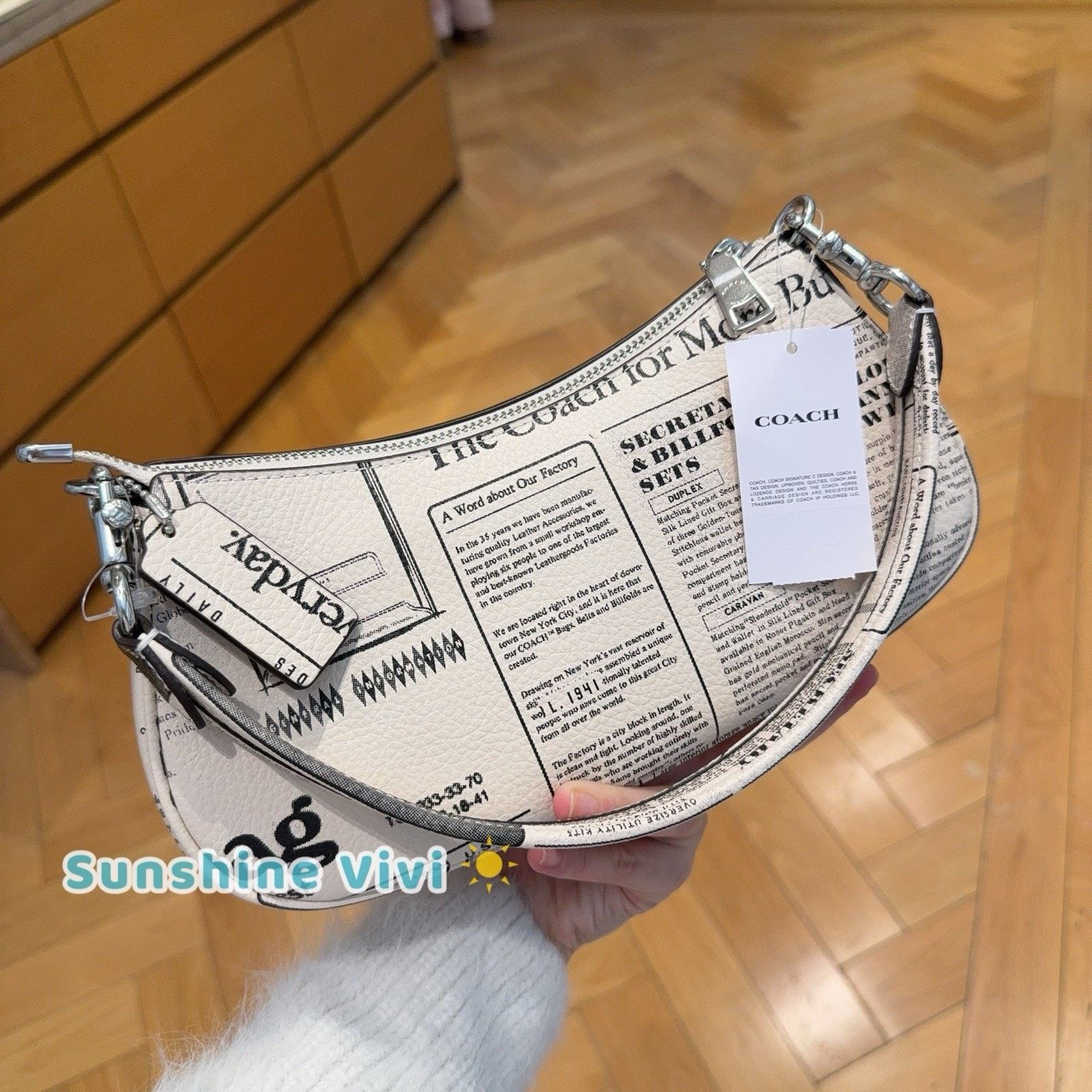 Coach NWT Coach Ashton Shoulder Bag Newspaper CDC12 Silver Chalk Size ONE SIZE - 4 Thumbnail