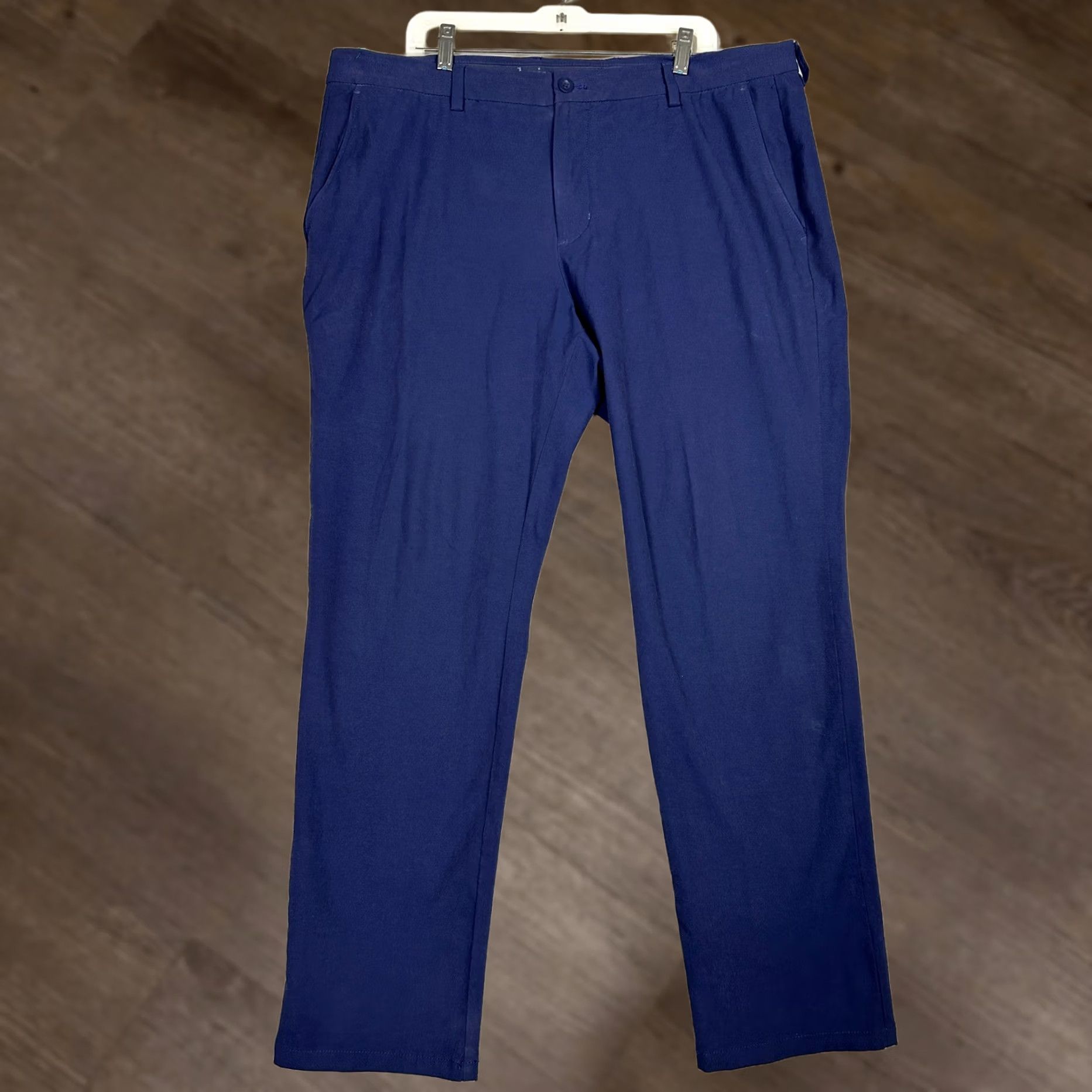 Vineyard Vines Vineyard Vines On-The-Go Performance Pants Men Navy Blue Straight Pockets Moisture Wicking Stretch Casual Golf Travel 42x32 Size US 42 / EU 58 - 1 Thumbnail