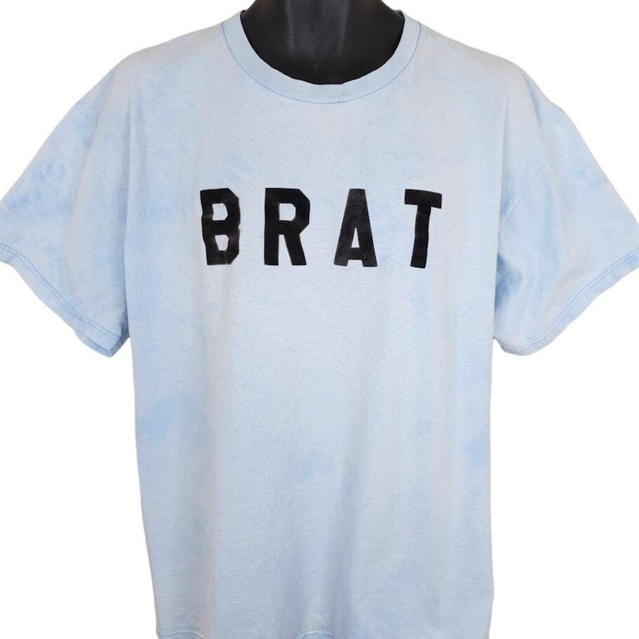 Vintage Vintage Brat T Shirt Mens Size XL Blue Y2K Streetwear Size US XL / EU 56 / 4 - 1 Thumbnail
