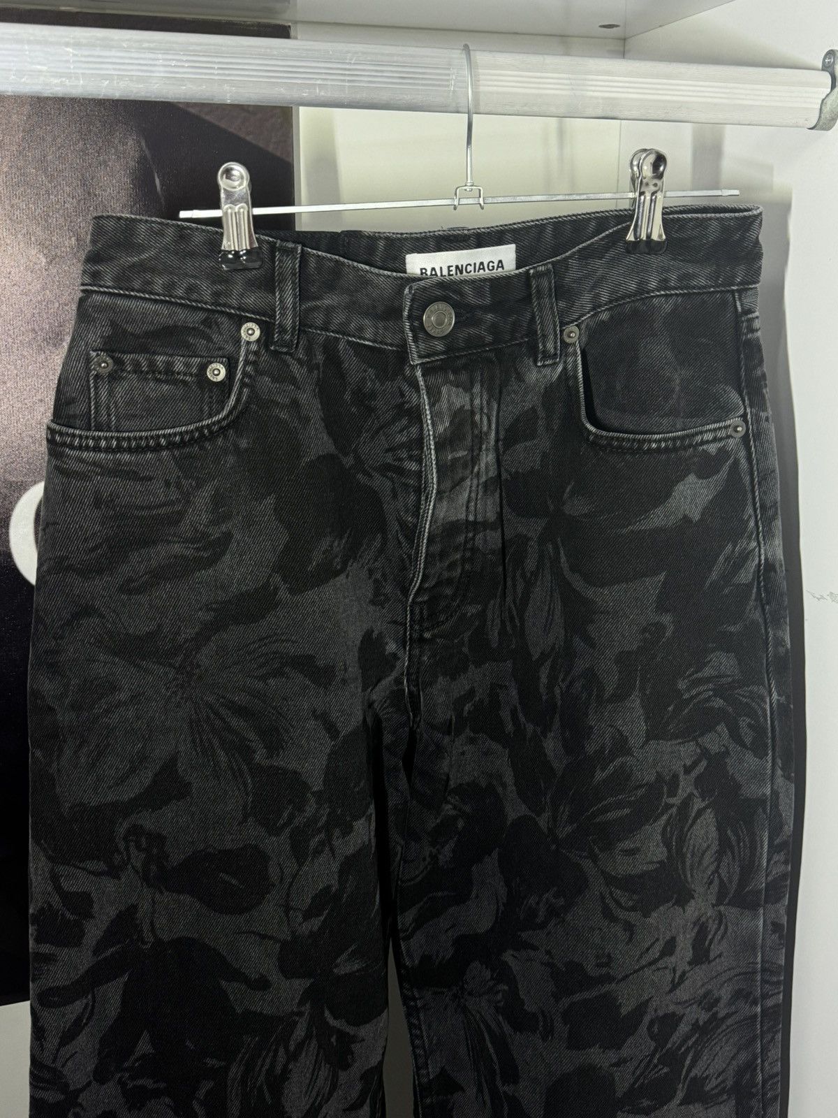 Balenciaga ✅Balenciaga floral denim jeans 28 Size 28" / US 6 / IT 42 - 2 Thumbnail