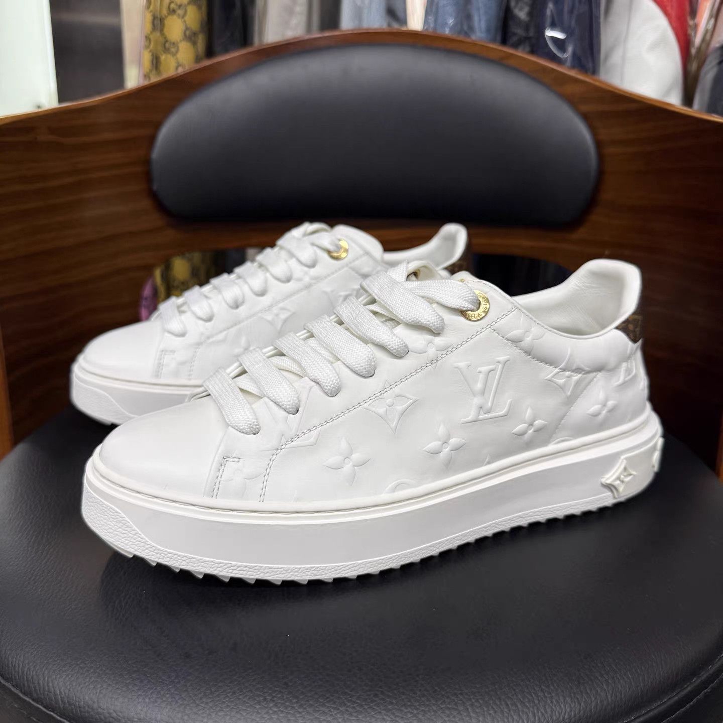 Louis Vuitton LV Time Out Embossed Monogram Platform Sneakers K15 Size US 8 / IT 38 - 1 Thumbnail