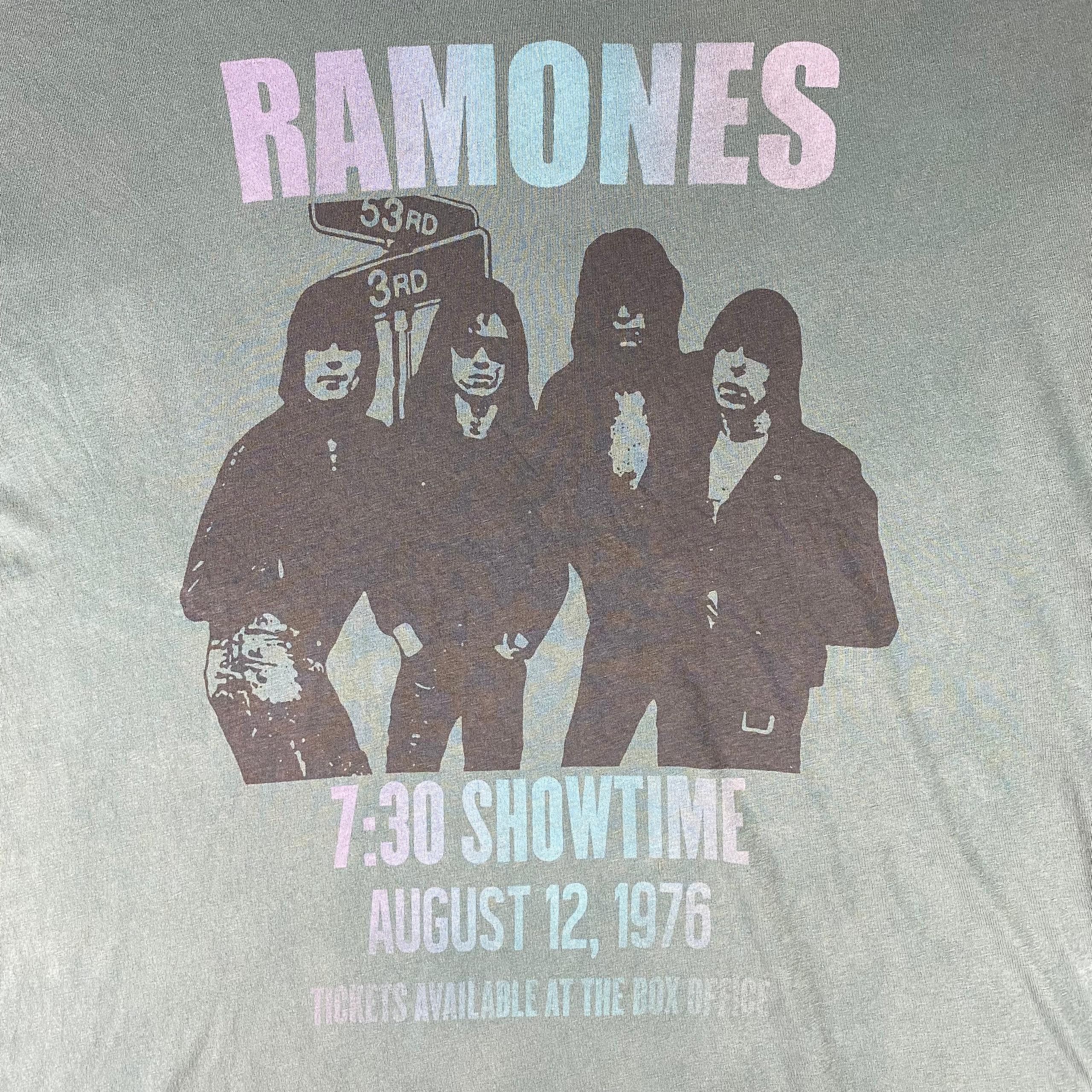 American Eagle Outfitters Ramones by American Eagle Qutfitters Tshirt Size US XL / EU 56 / 4 - 3 Thumbnail