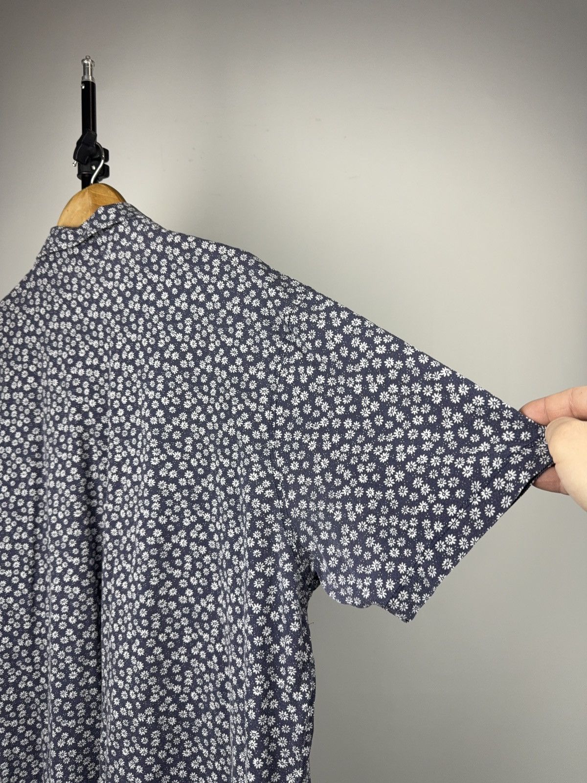 Hackett 00s Luxury Hackett London Floral Print Faded Polo Shirt Navy Size US XL / EU 56 / 4 - 12 Thumbnail