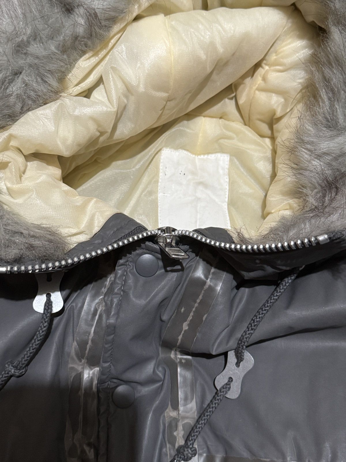 Final Home 2006 Issey Miyake Final Home Oversized Astro Fur Tape Parka Size US M / EU 48-50 / 2 - 7 Thumbnail