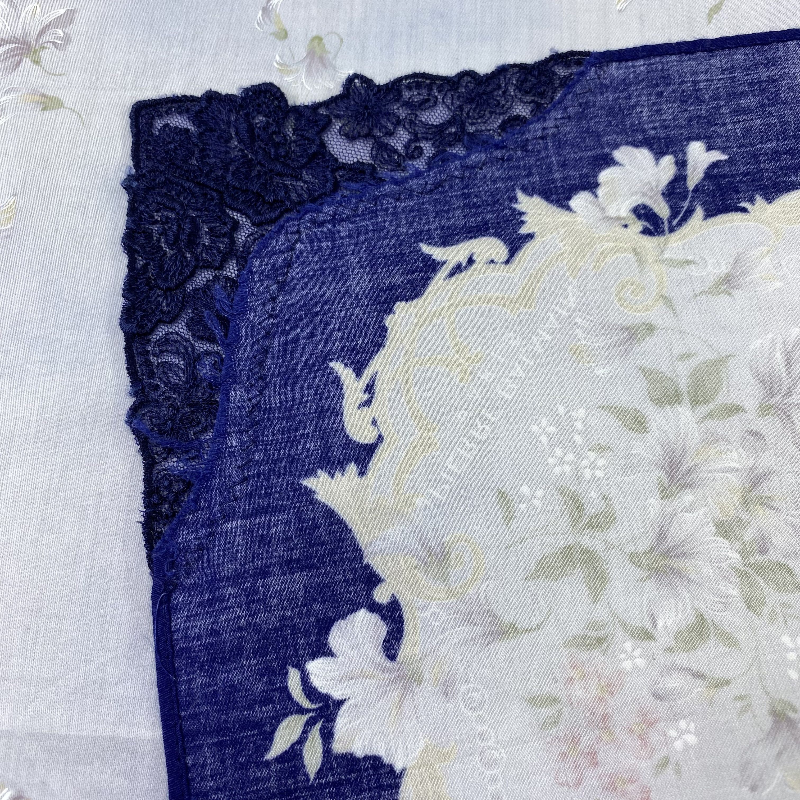 Pierre Balmain × Vintage Pierre Balmain Handkerchief / Bandana / Neckerchief-B1528 Size ONE SIZE - 7 Thumbnail