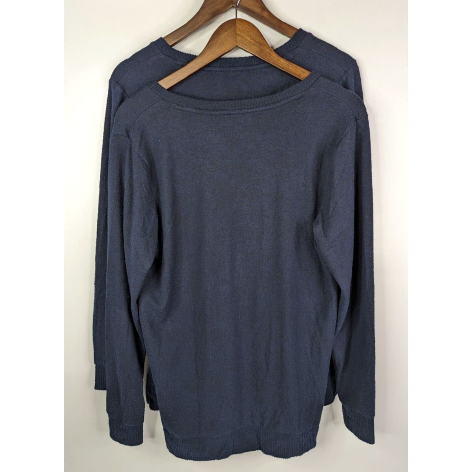 Lucky Brand Lucky Brand Ladies Navy Blue V-Neck Tunic Sweater Women's Small 7WC7004 Size S / US 4 / IT 40 - 2 Thumbnail