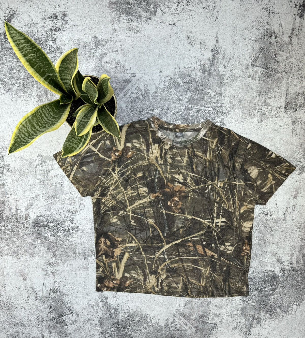 Realtree Vintage 90S Streetwear Real Tree Camouflage Army Y2K T Shirt Size US XXL / EU 58 / 5 - 1 Thumbnail