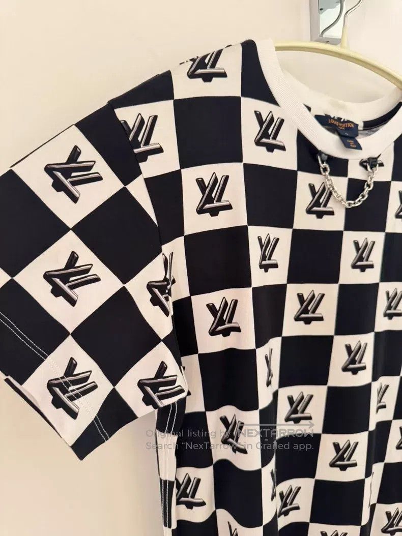 Louis Vuitton Louis Vuitton Black and white check logo chain short sleev Size S / US 4 / IT 40 - 4 Thumbnail
