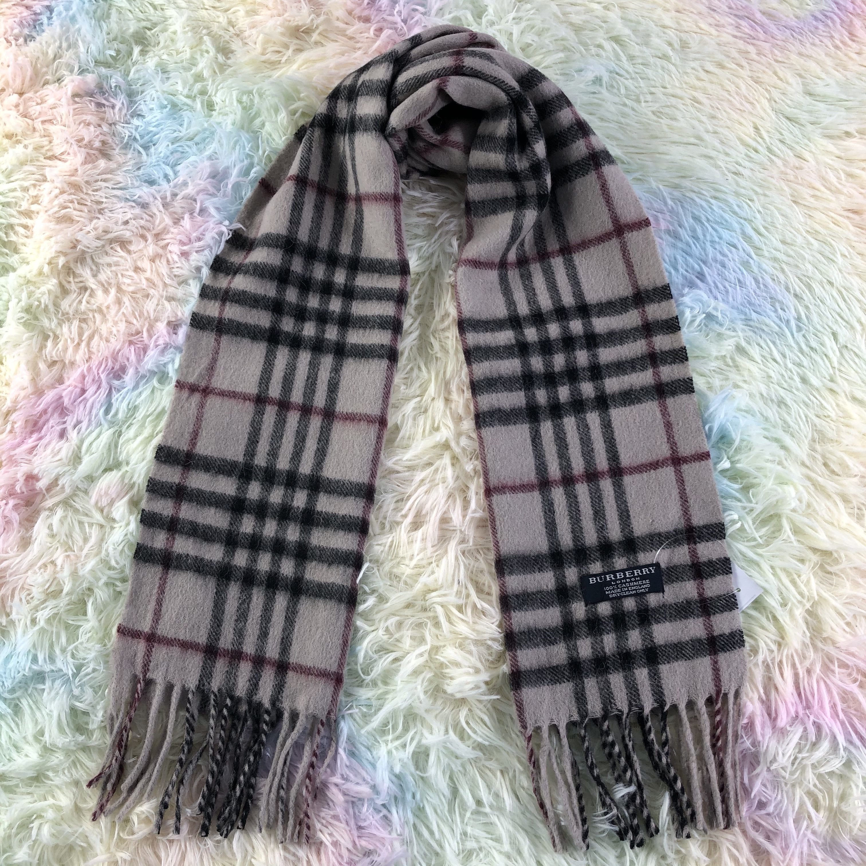 Burberry × Vintage Burberry Scarf / Muffler / Neckwear - KM405 Size ONE SIZE - 1 Thumbnail