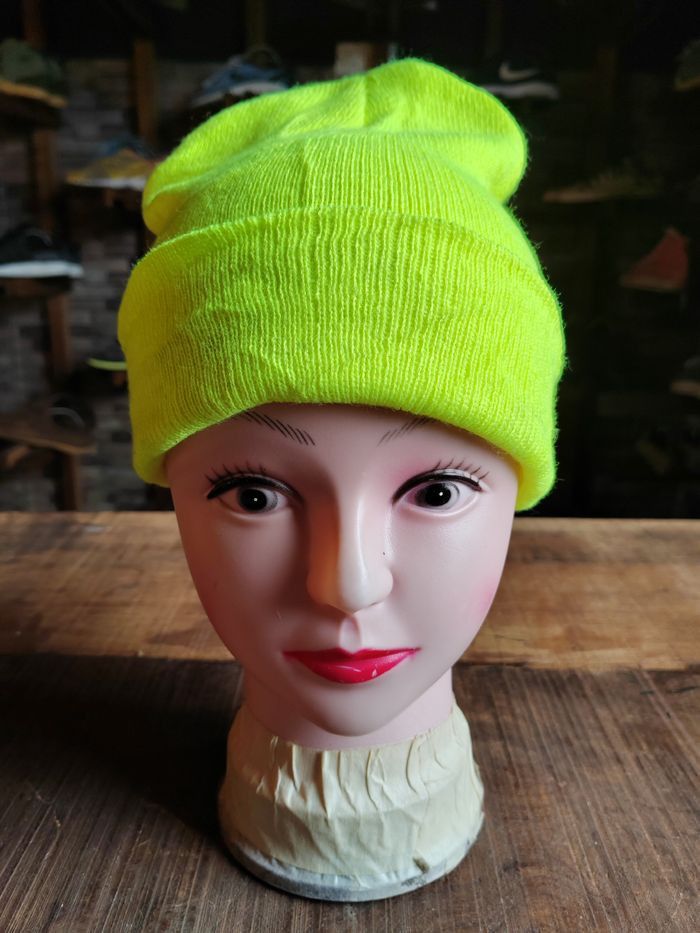 Japanese Brand Vintage Neon Plain Japanese Beanie Snowcap Size ONE SIZE - 2 Thumbnail