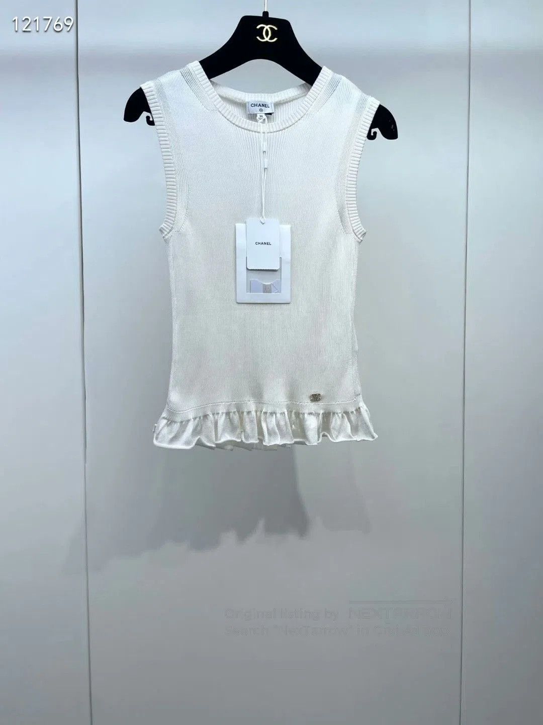 Chanel Chanel 23S Ruffle Knit Vest. Size XS / US 0-2 / IT 36-38 - 1 Thumbnail