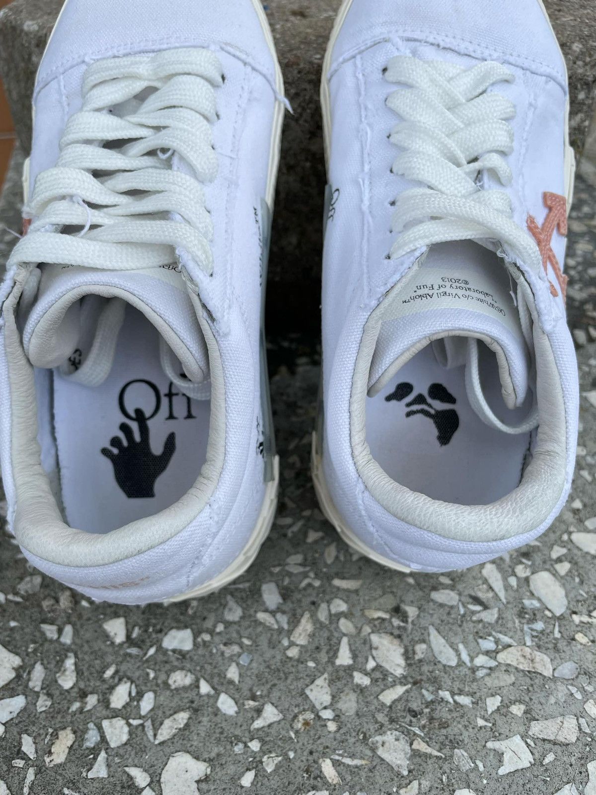 Off-White Off-White Vulcanized Sole Sneakers Virgil Abloh Size US 6 / IT 36 - 18 Thumbnail