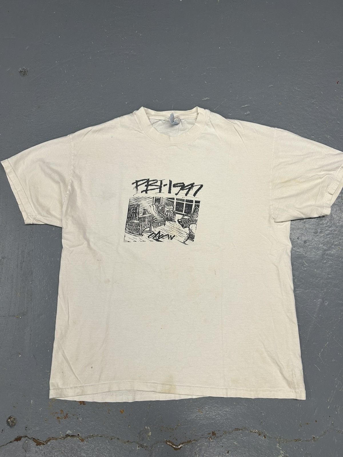 Other Crazy Rare Vintage PBI-1997 White Graphic Art Scene T-Shirt Size US L / EU 52-54 / 3 - 1 Thumbnail