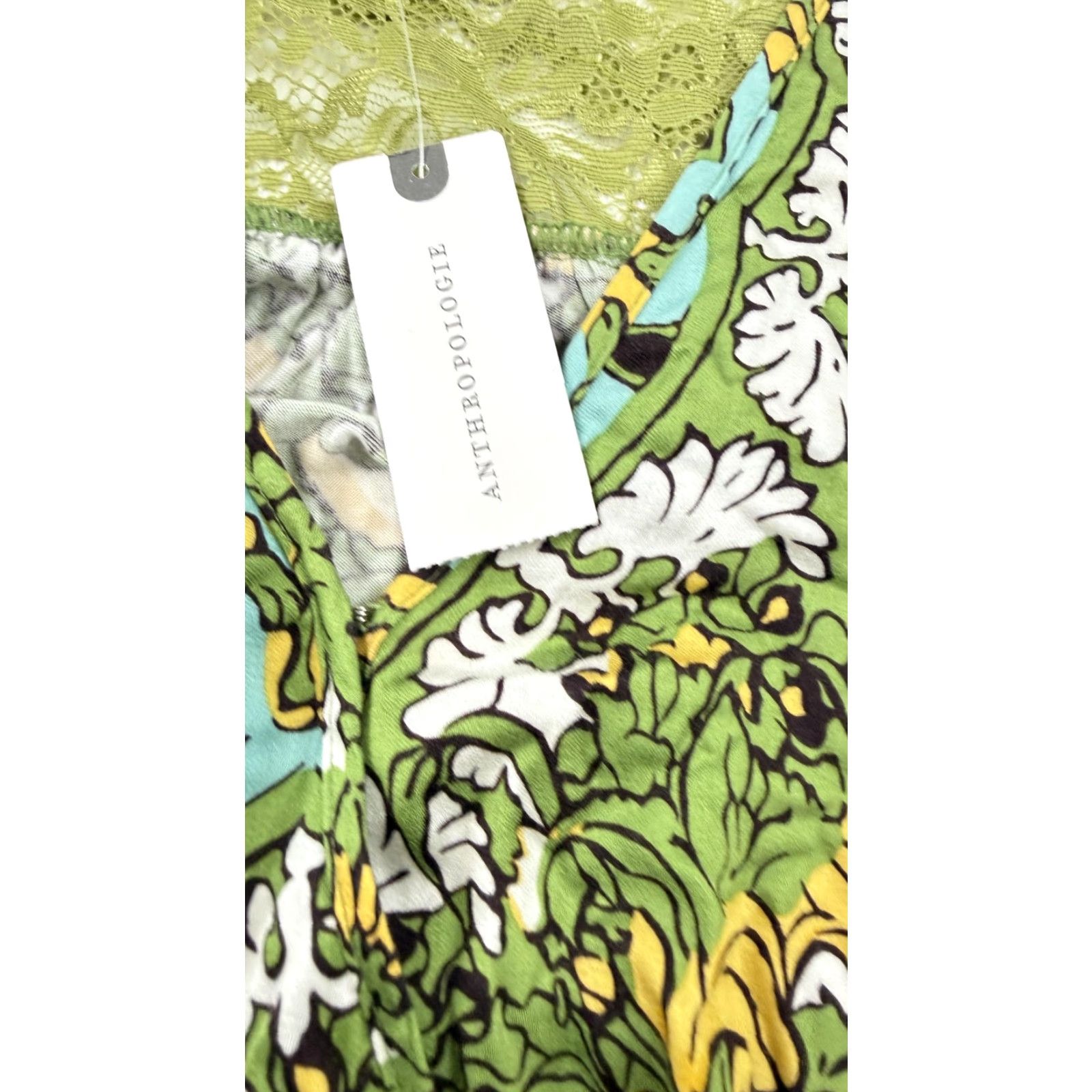 Anthropologie Tiny Anthropologie Shirt Womens Small Green Floral Lace Tie Front Crop Top Boho Size S / US 4 / IT 40 - 4 Thumbnail