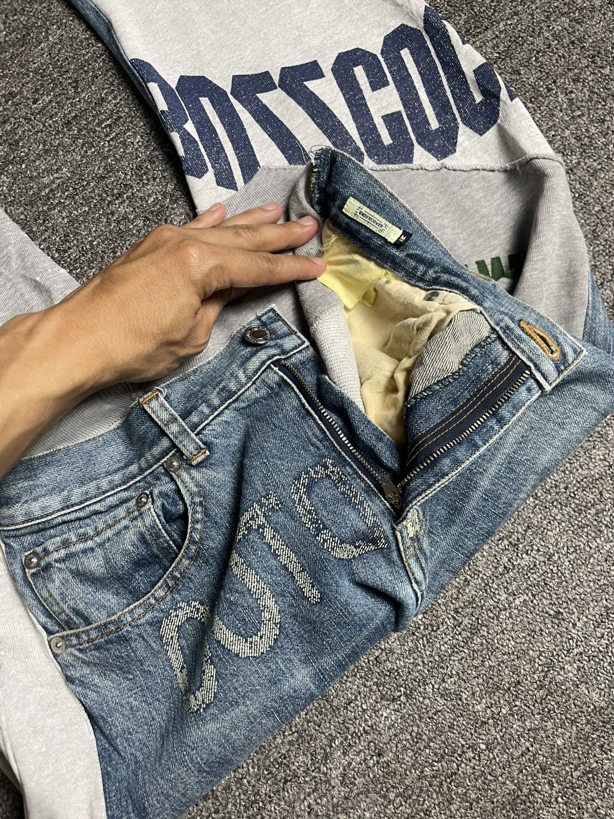 Undercover UNDERCOVER IMMADTOO HYBRID JEANS (90) Size US 30 / EU 46 - 23 Thumbnail