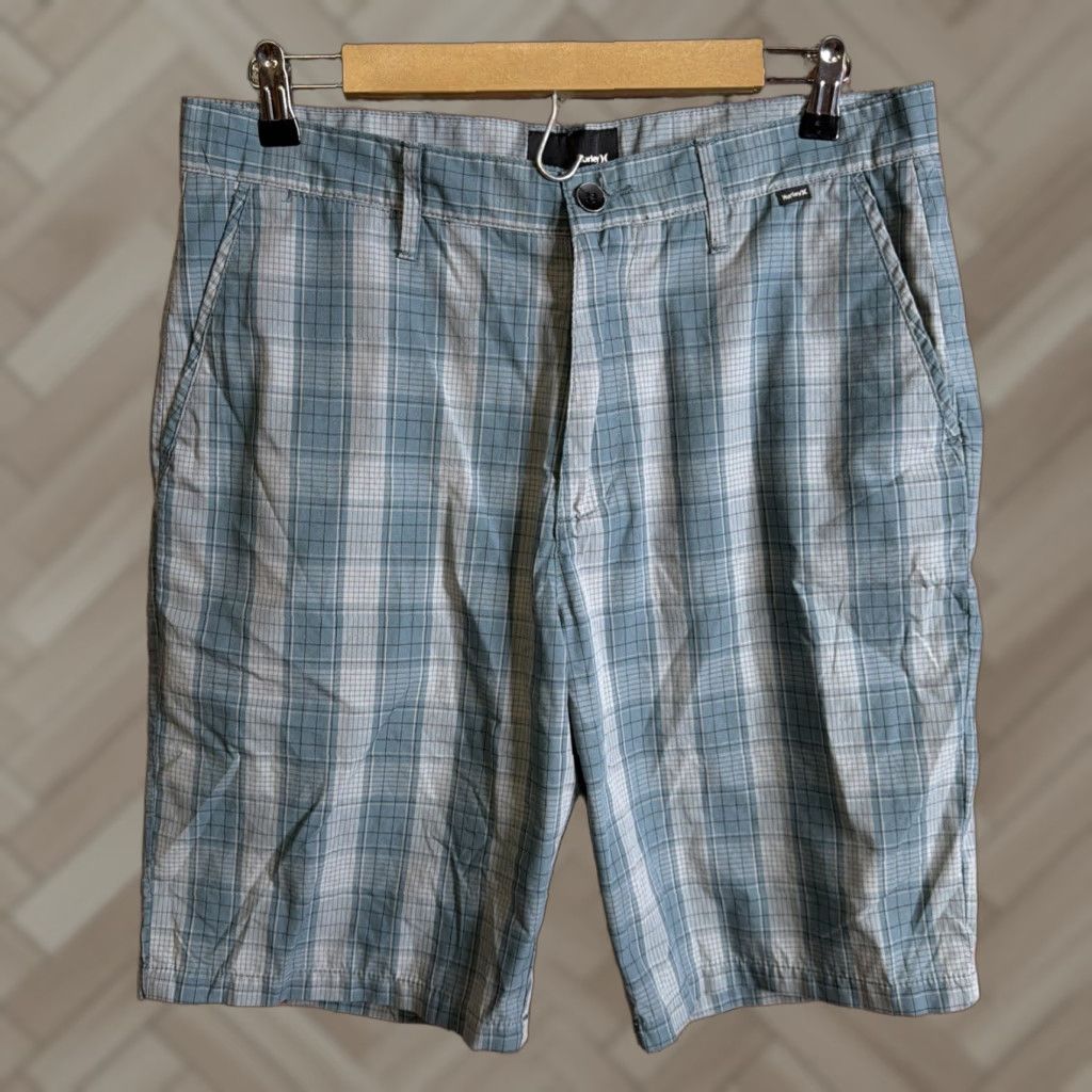 Hurley Hurley Shorts 32 Mens Blue Chino Plaid Pockets Casual Cotton Stretch Modern Fit Size US 32 / EU 48 - 1 Thumbnail